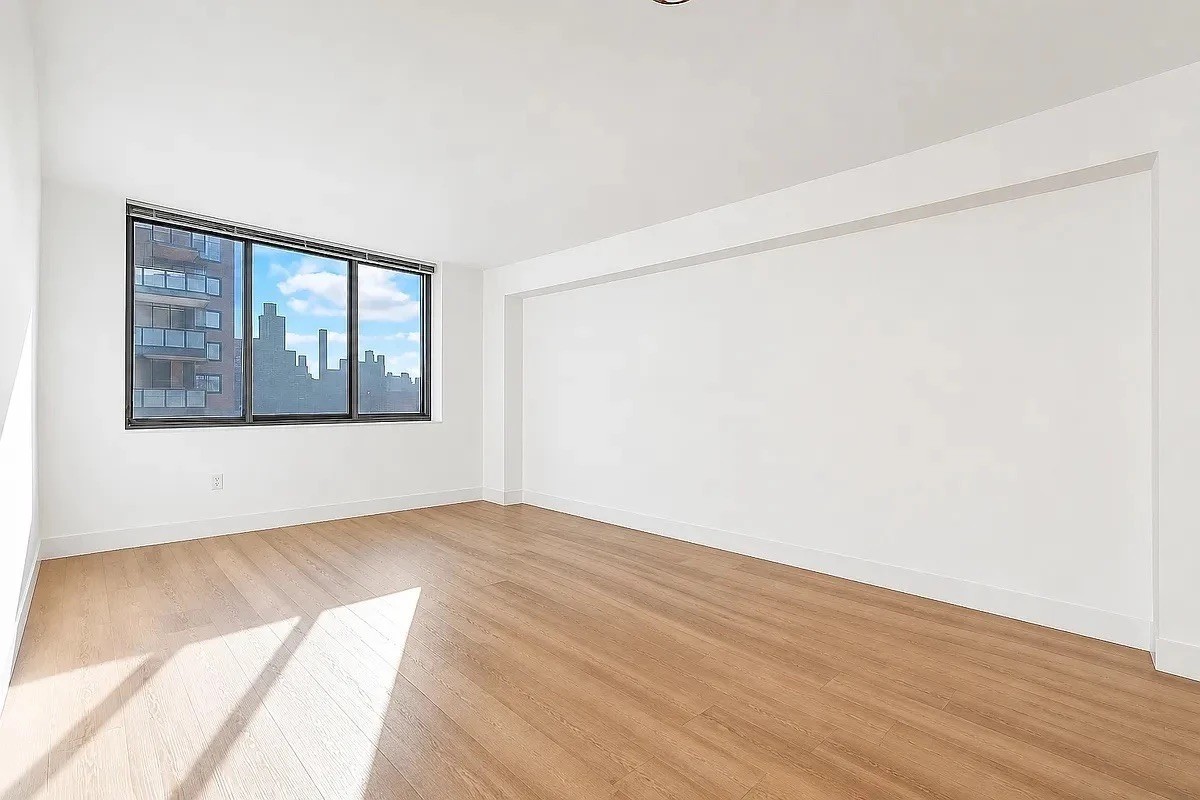 1735 York Avenue 11E