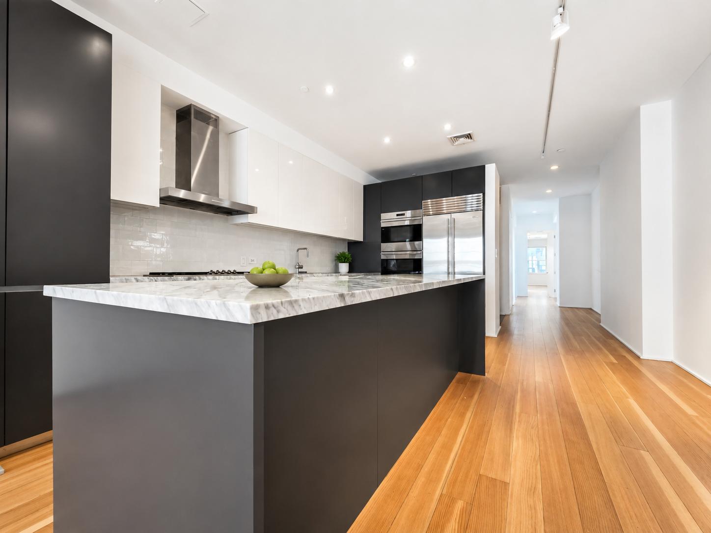 6 Bond Street 3
