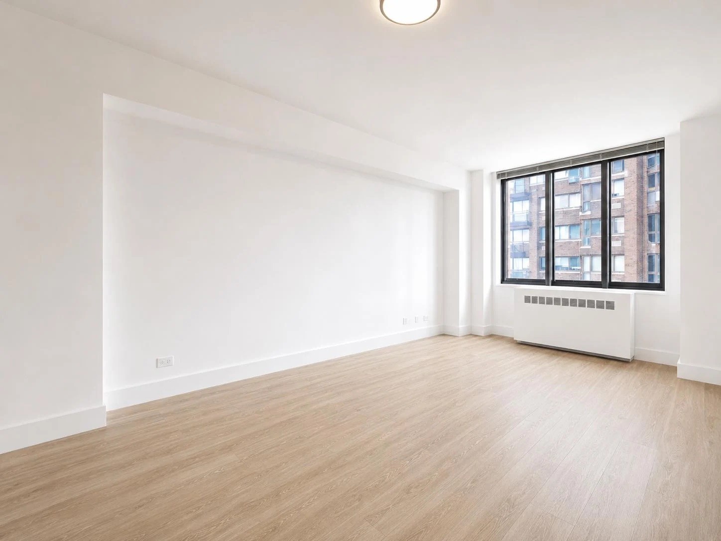 1735 York Avenue 33D