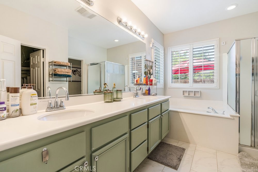 28318 Roman Court