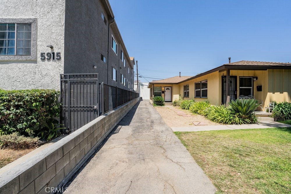 5919 Cedros