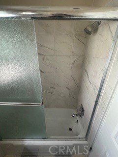 5919 Cedros