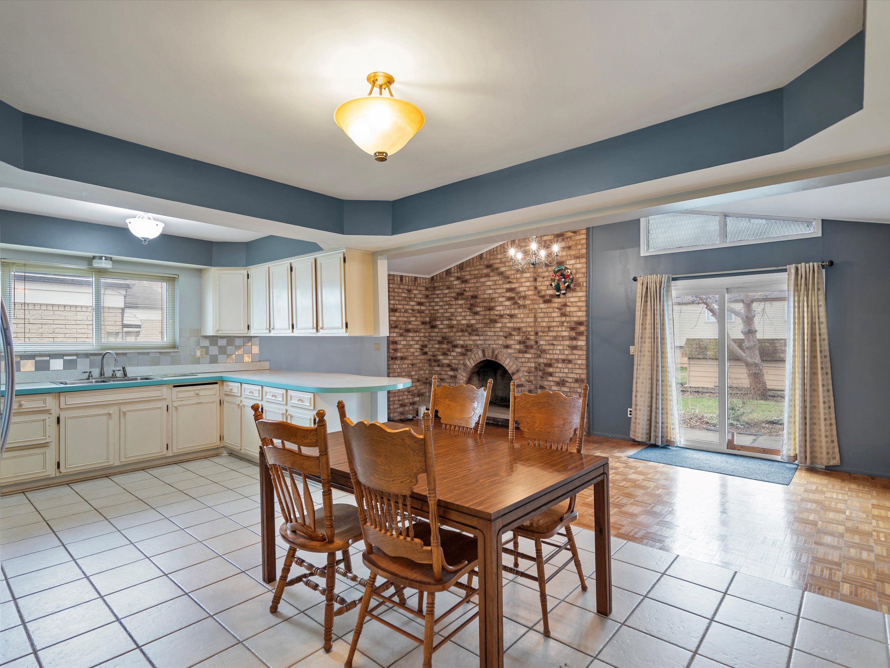 32711 RUGBY Drive