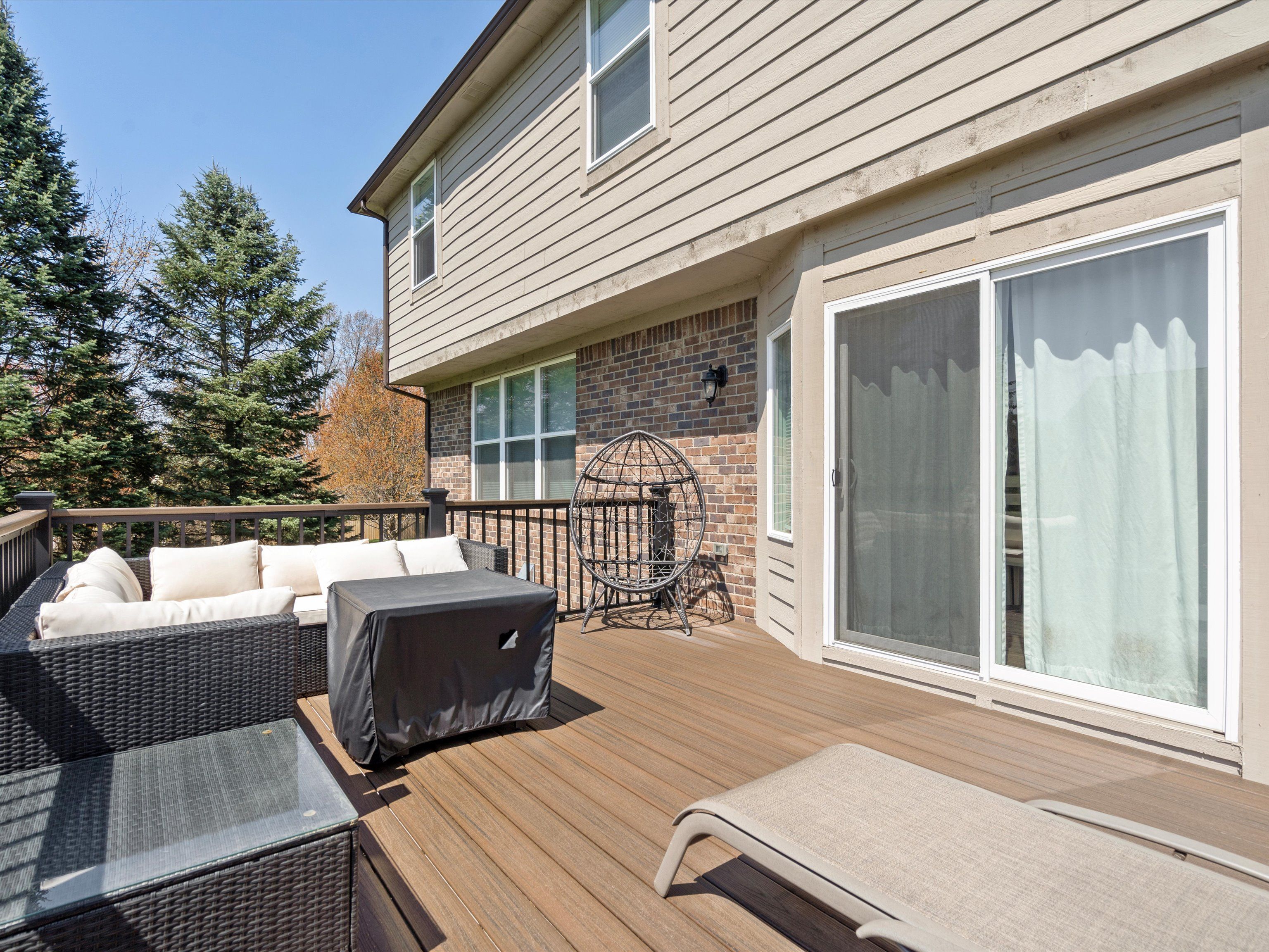 6179 FOXFIRE Circle