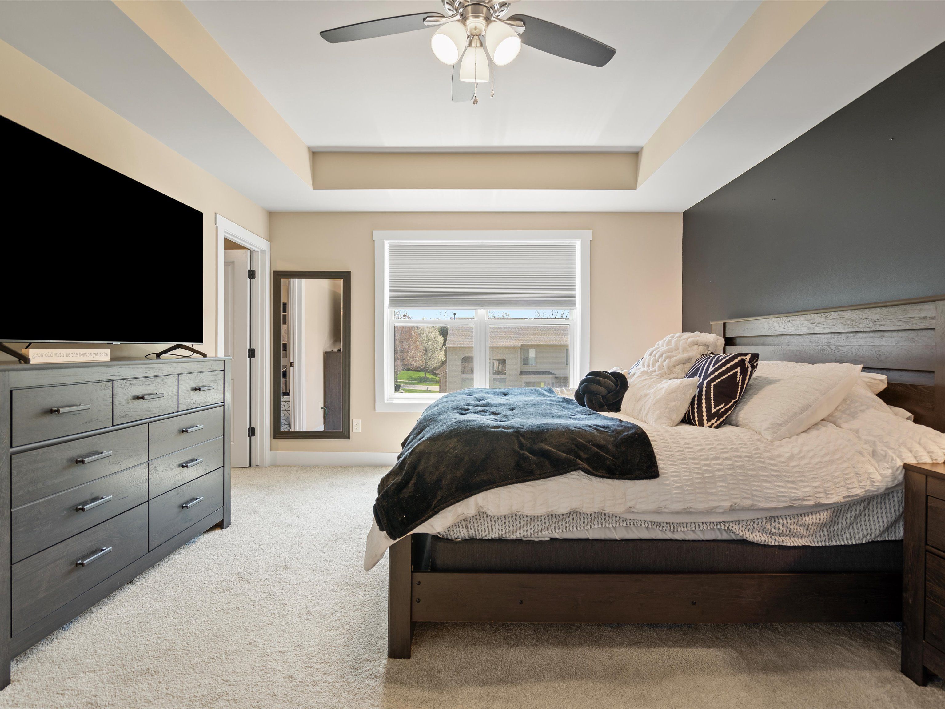 6179 FOXFIRE Circle