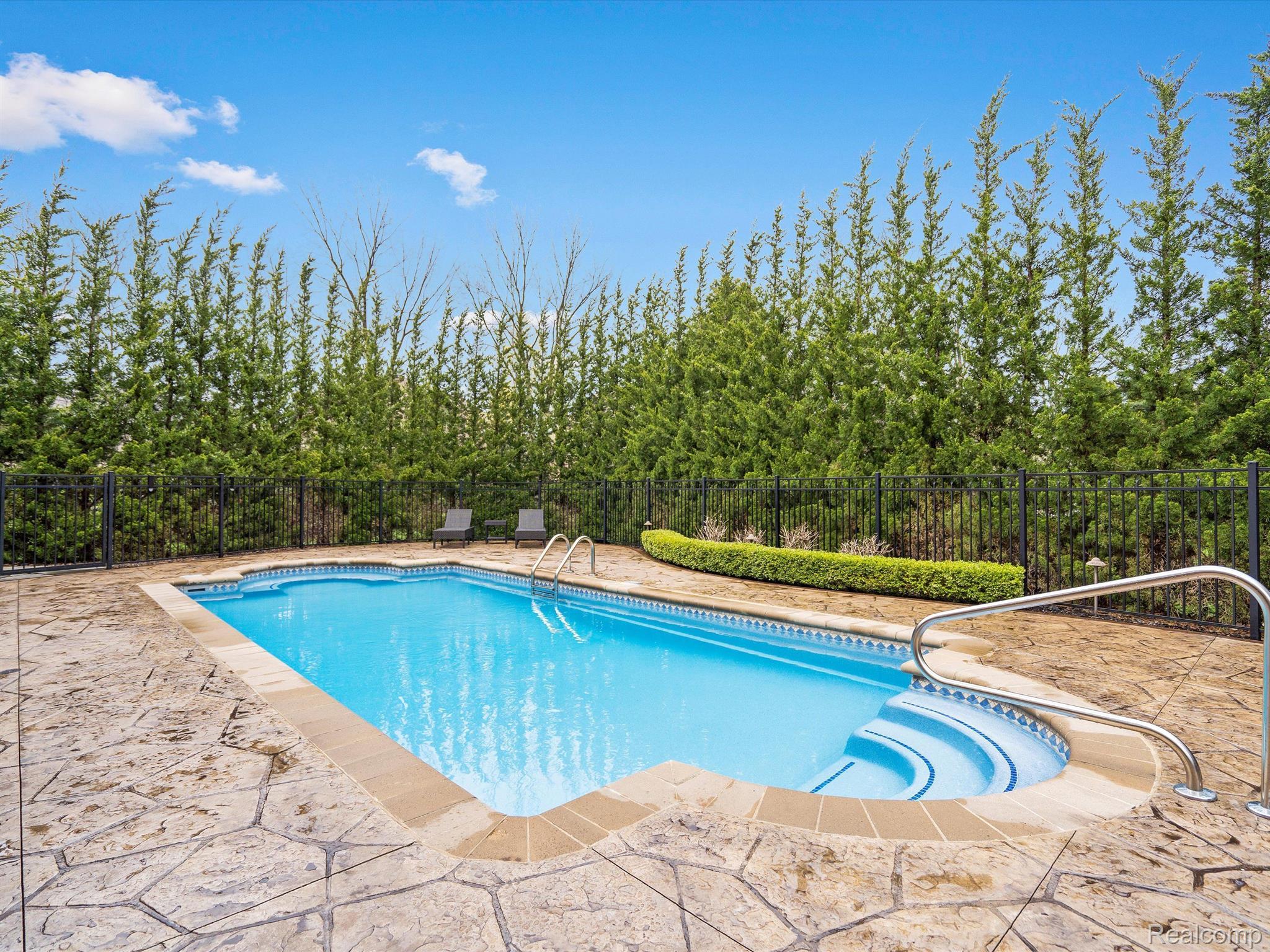2071 CARRIER Court