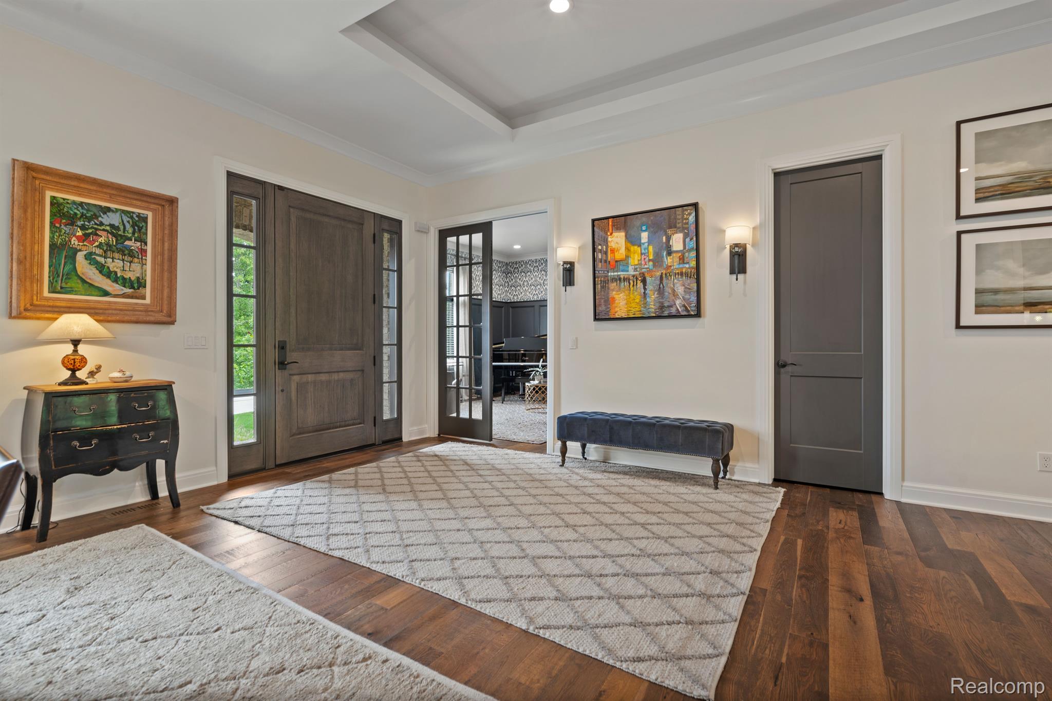 70 HUNTER Drive