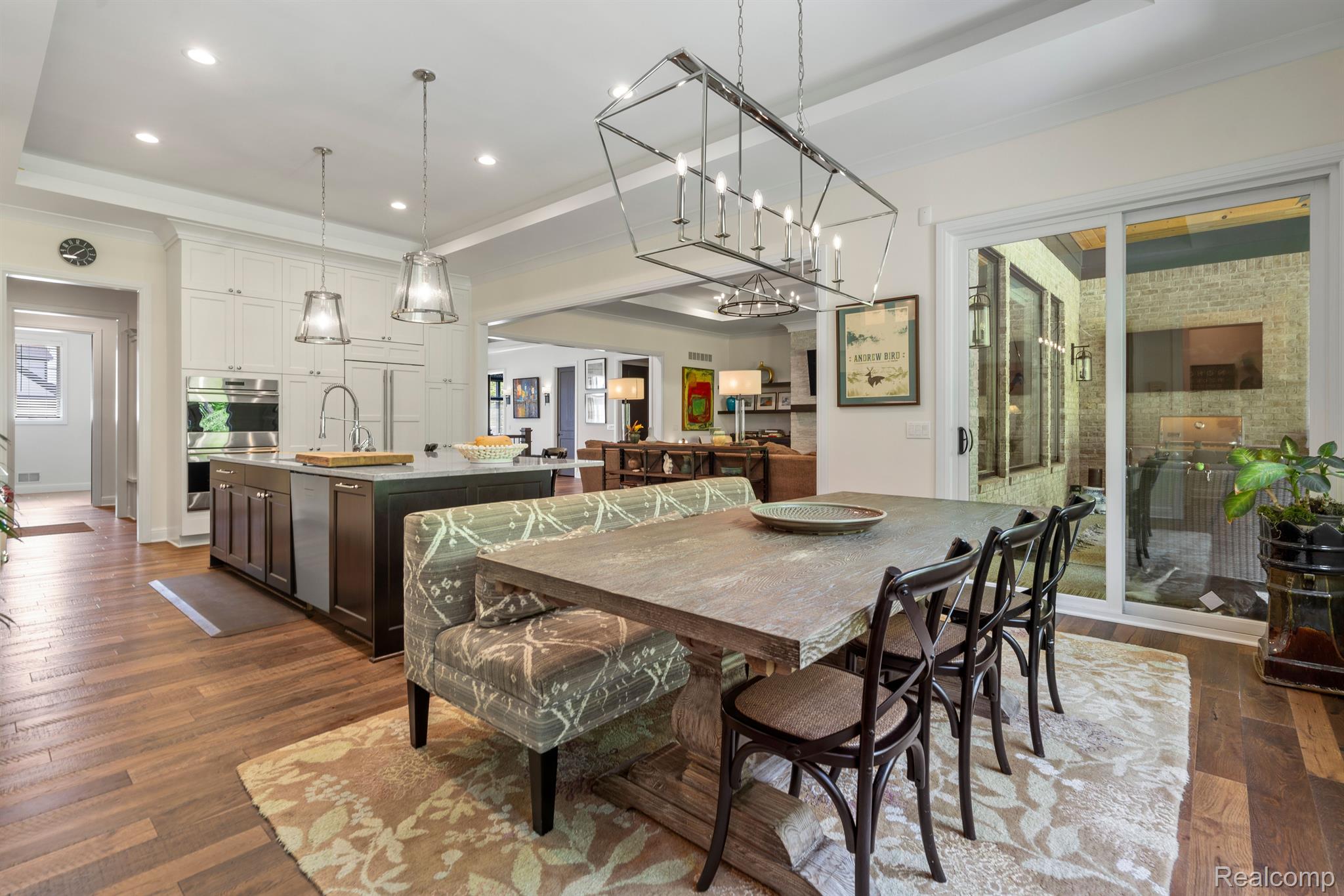 70 HUNTER Drive