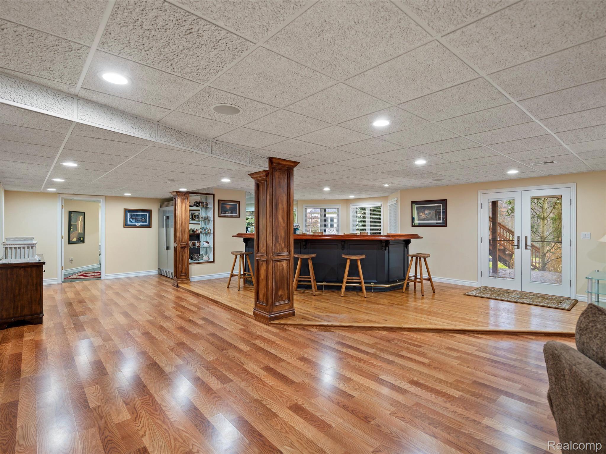 1590 SCENIC HOLLOW Drive