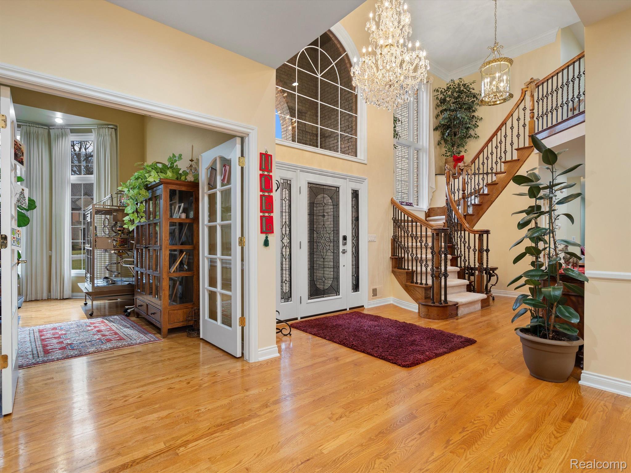 1590 SCENIC HOLLOW Drive