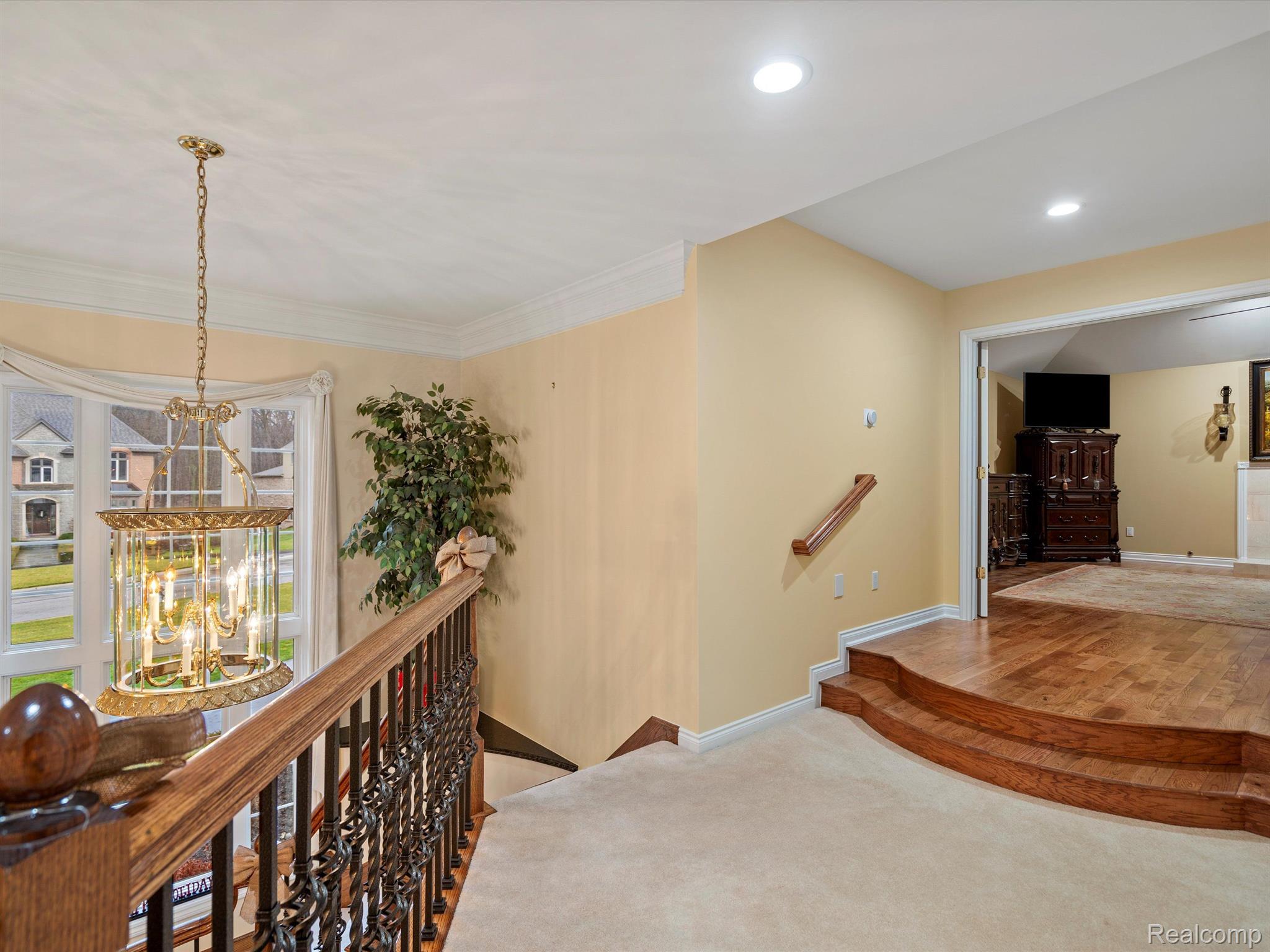 1590 SCENIC HOLLOW Drive