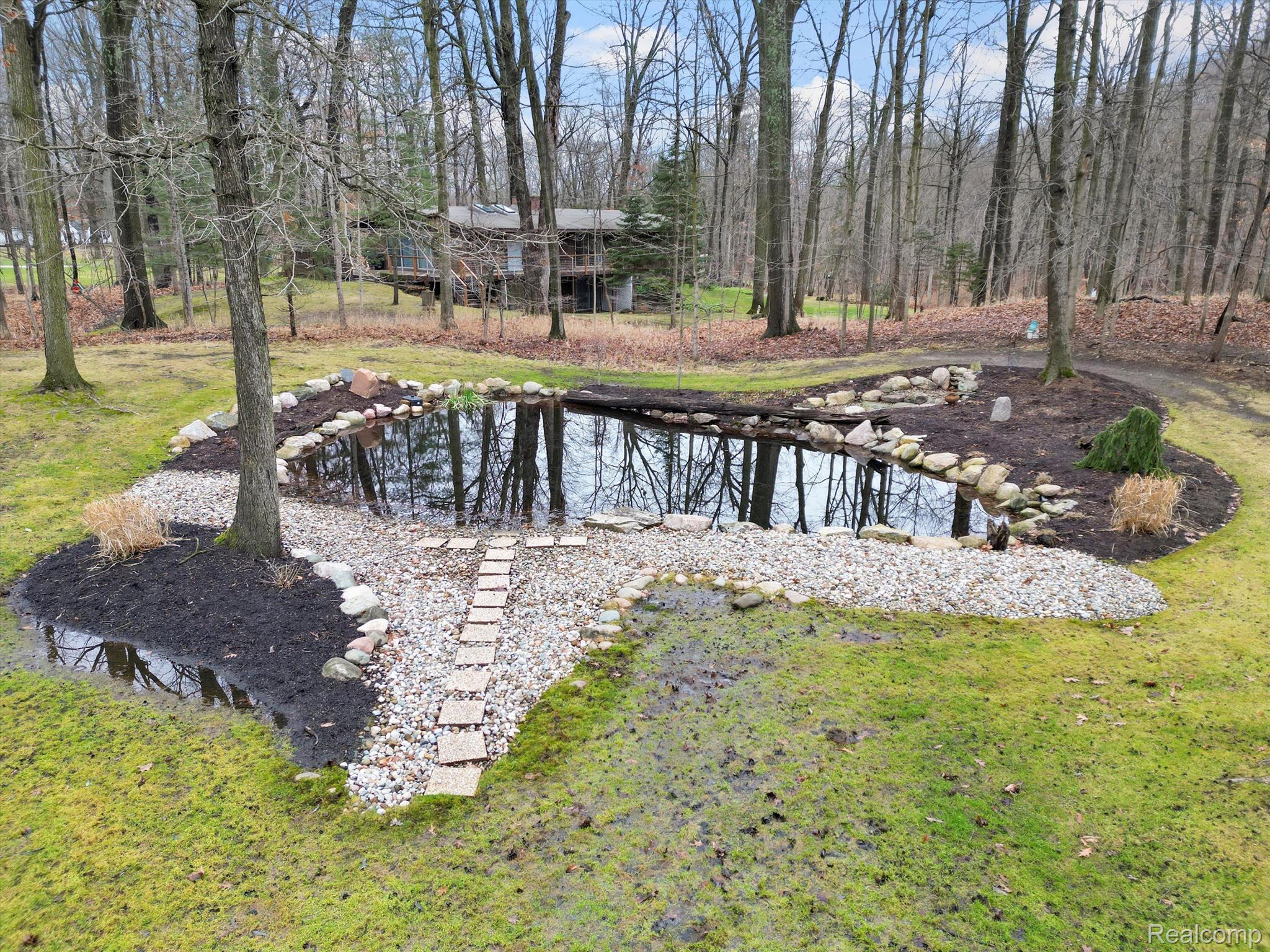 1590 SCENIC HOLLOW Drive