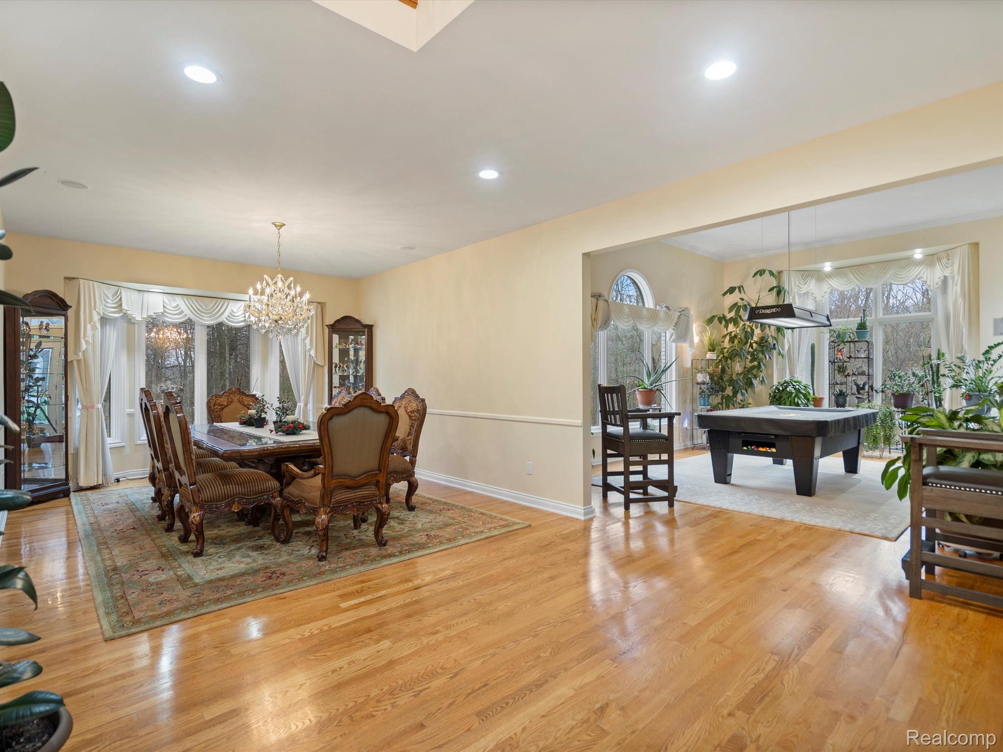 1590 SCENIC HOLLOW Drive