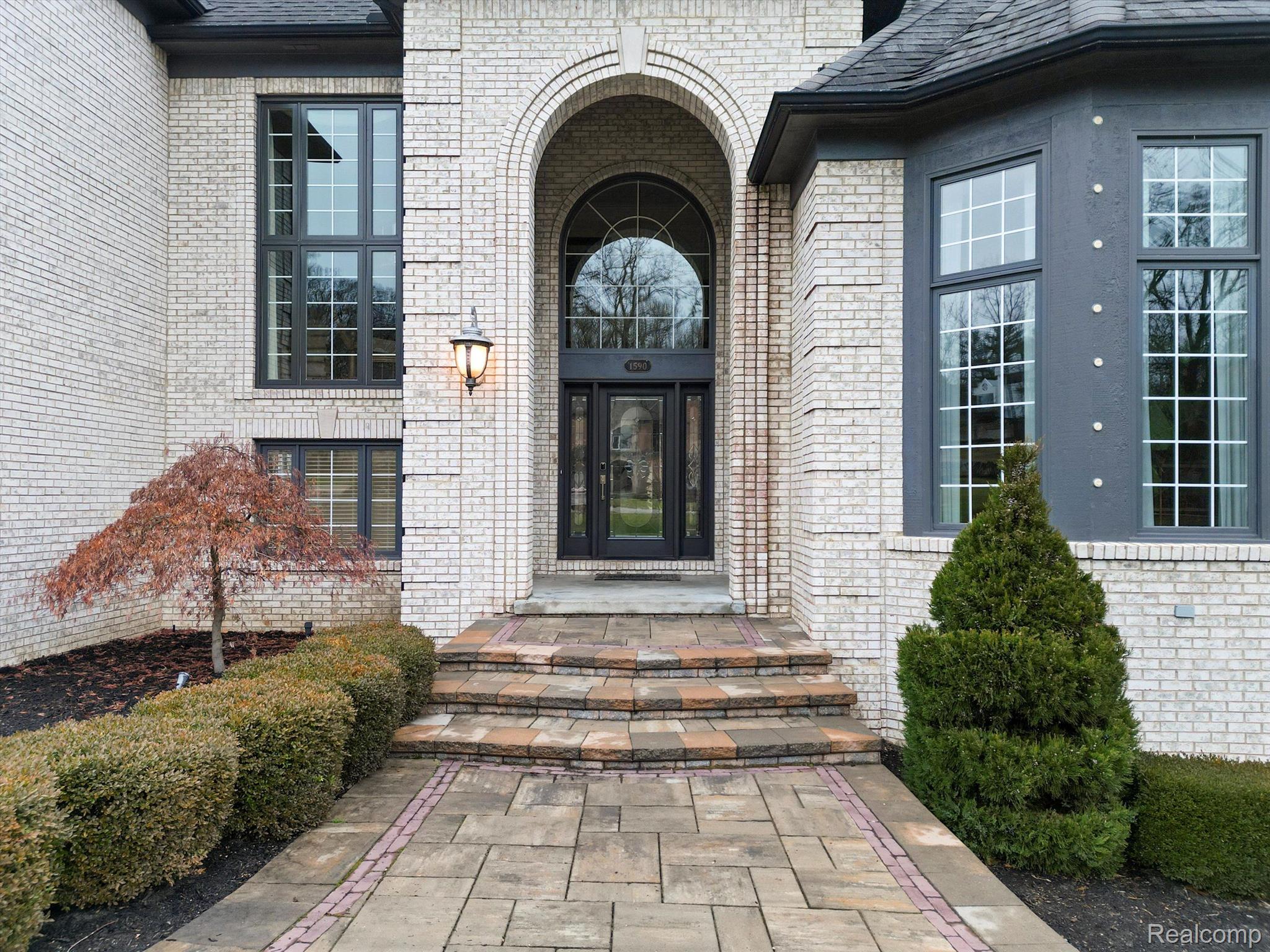 1590 SCENIC HOLLOW Drive