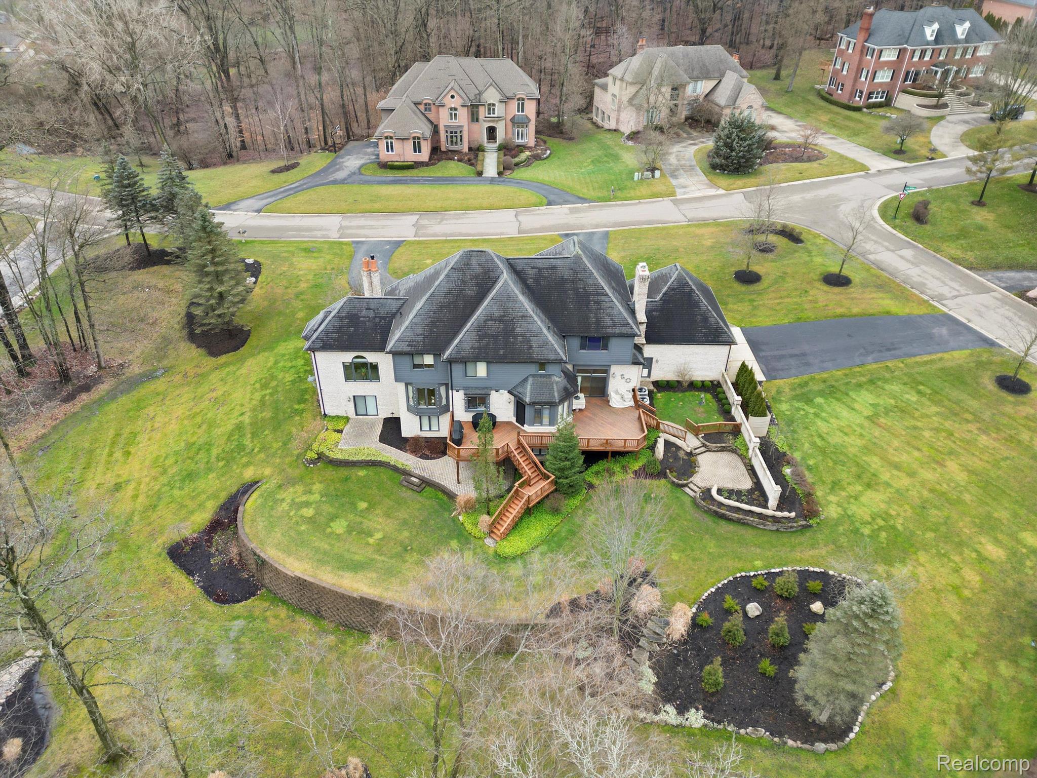 1590 SCENIC HOLLOW Drive
