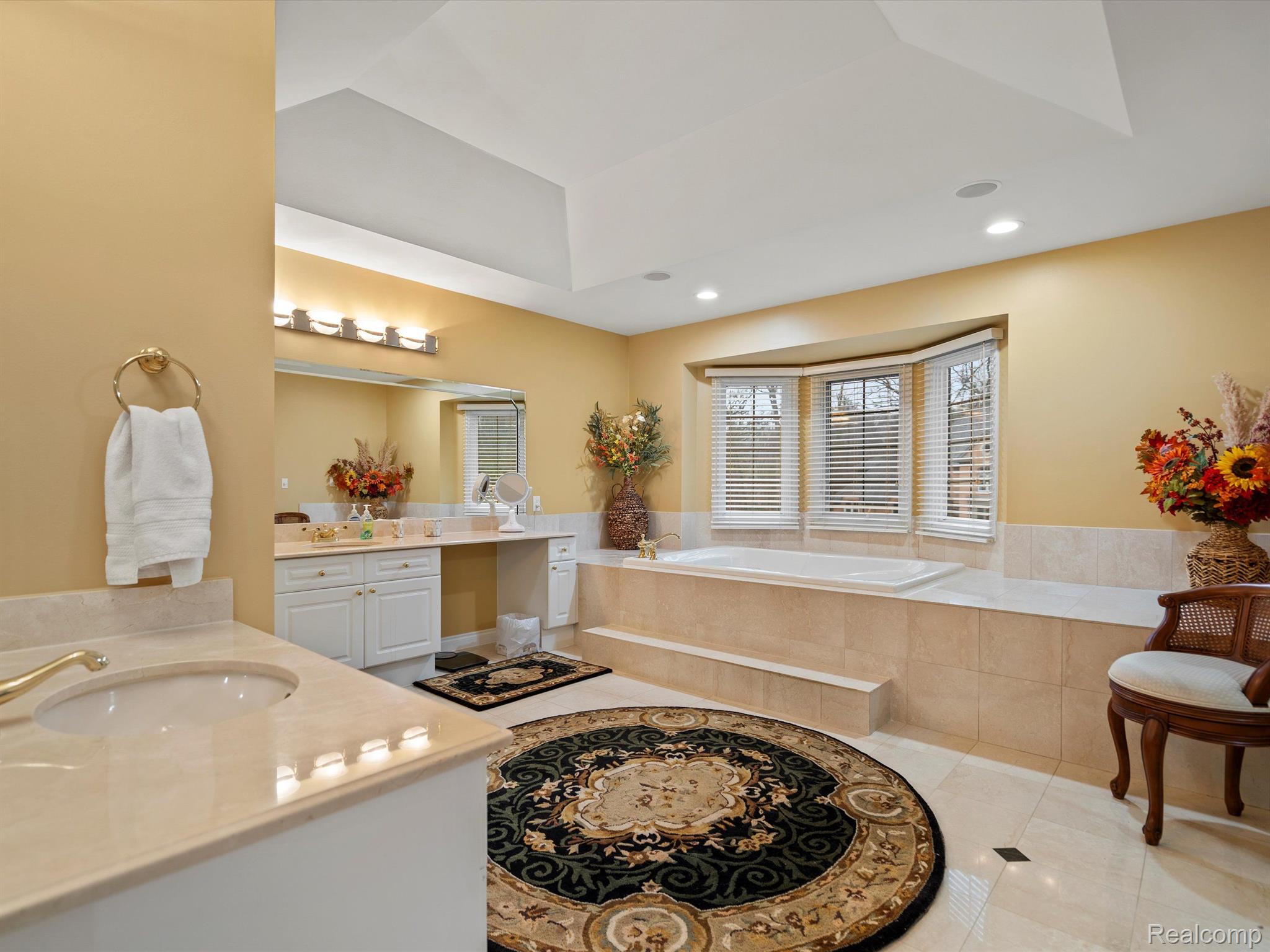 1590 SCENIC HOLLOW Drive