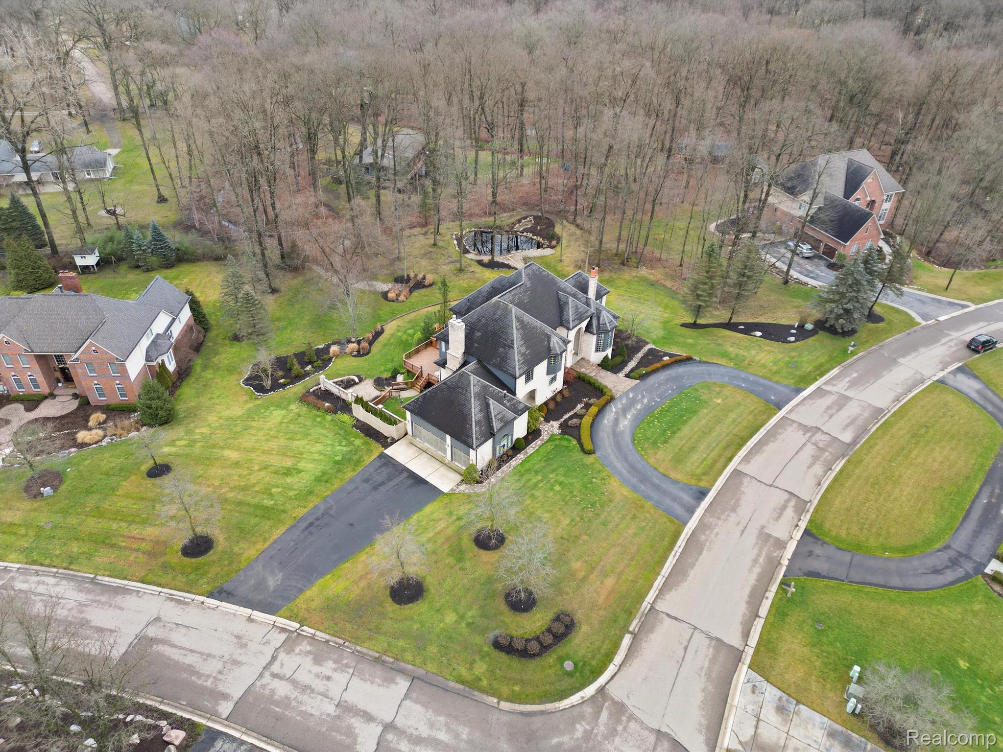 1590 SCENIC HOLLOW Drive