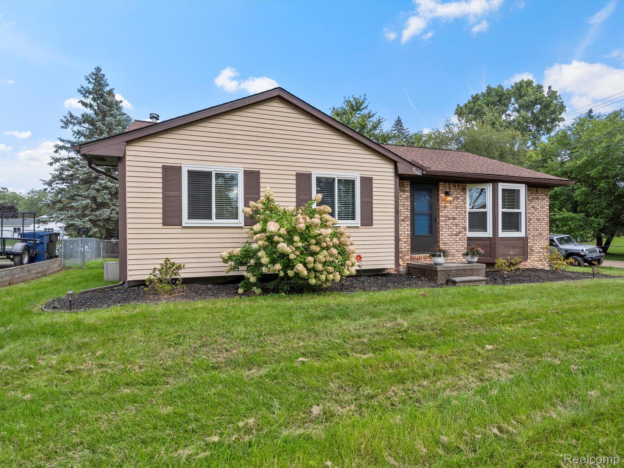 3259 YORK Road