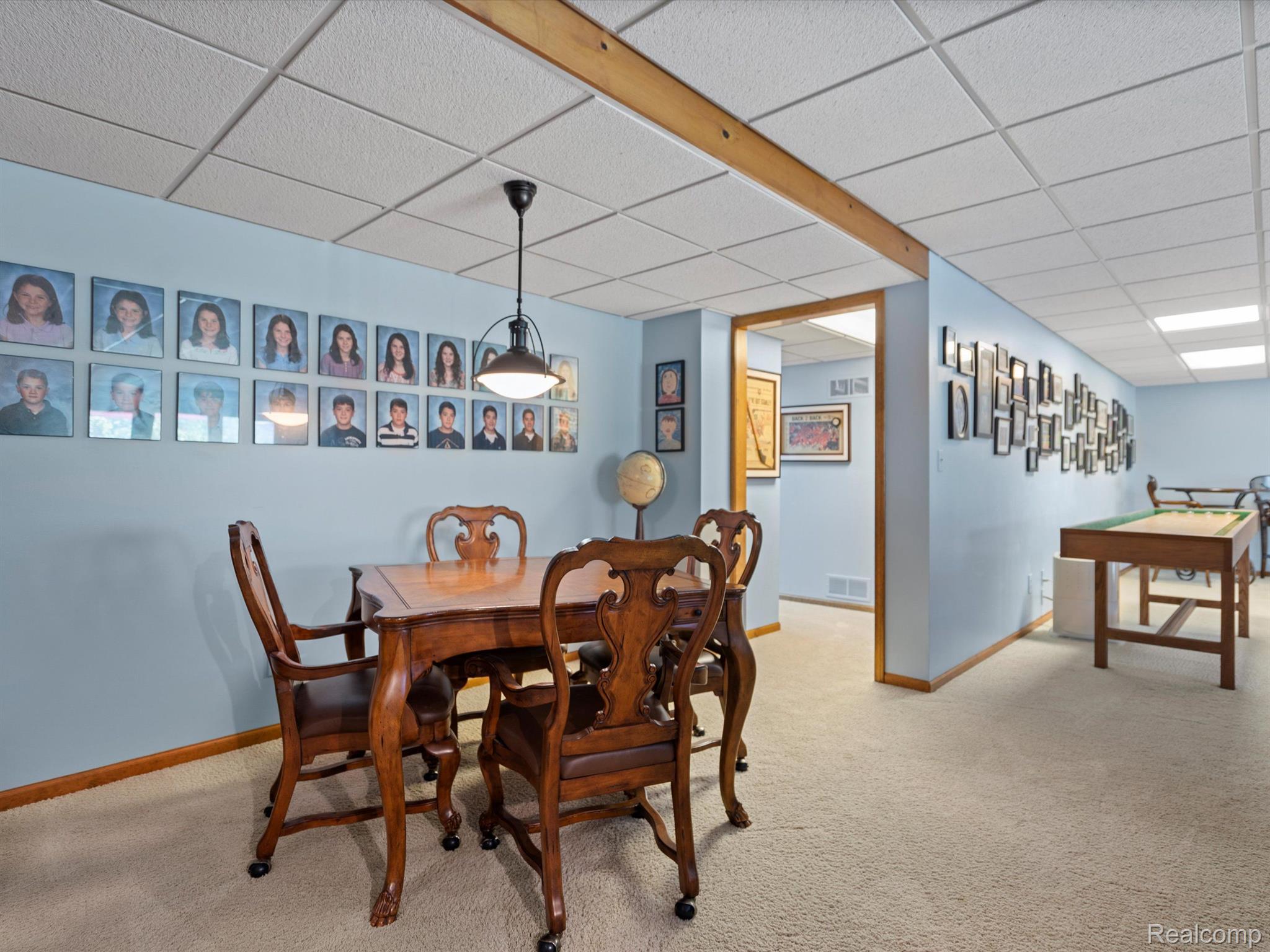 1071 WOODBRIDGE Lane
