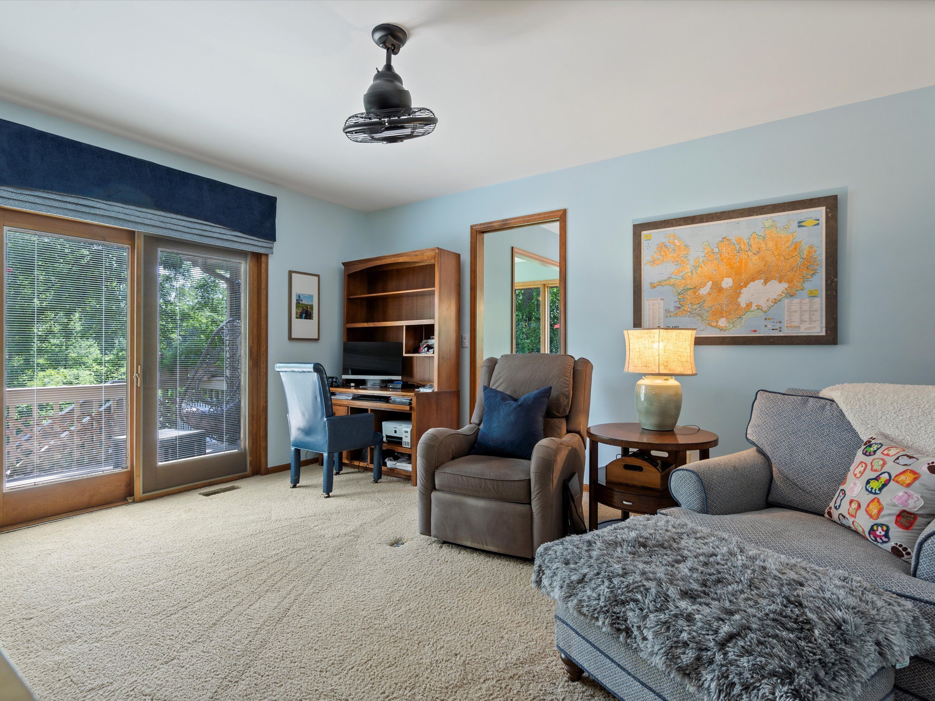 1071 WOODBRIDGE Lane