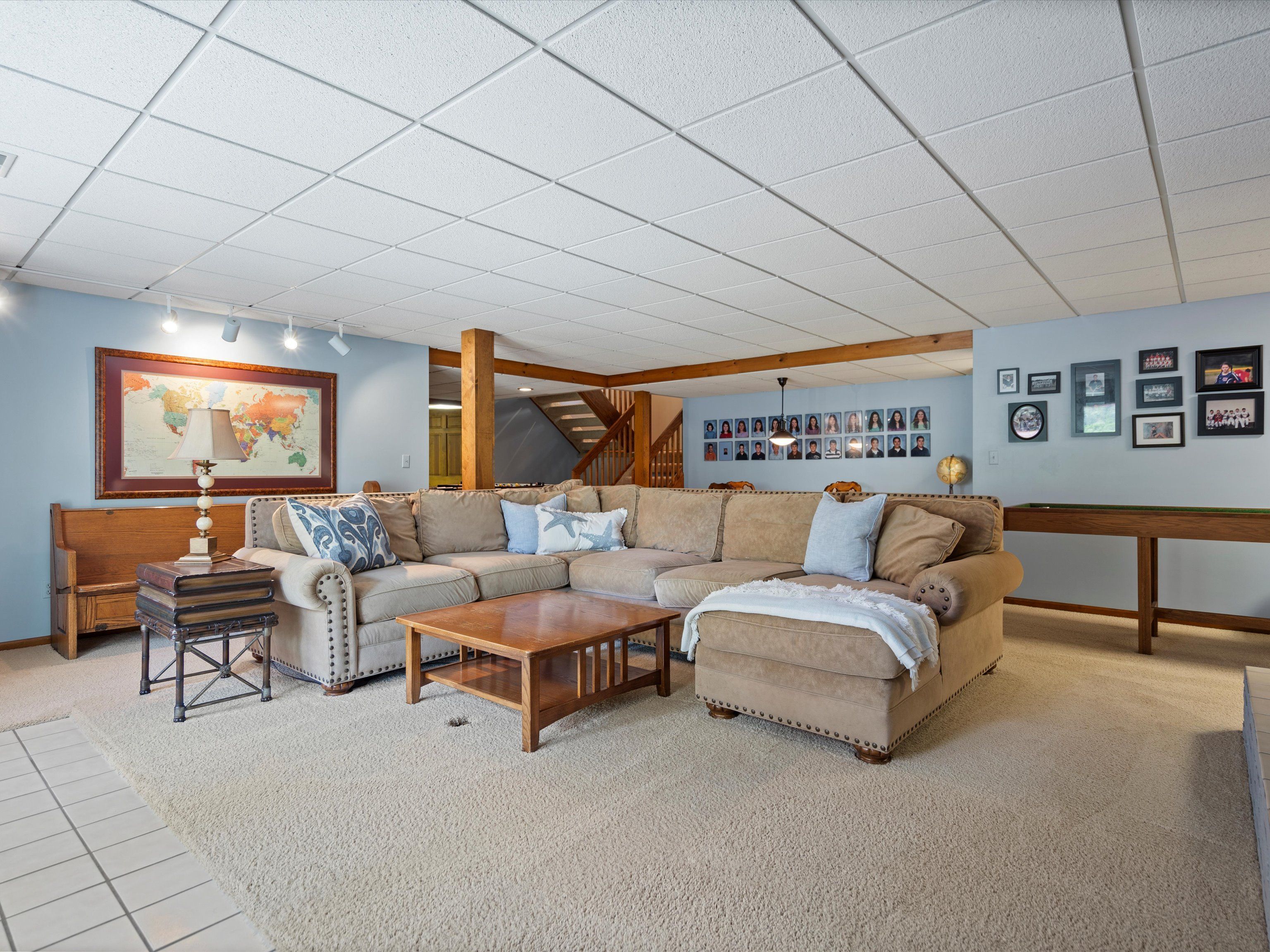 1071 WOODBRIDGE Lane