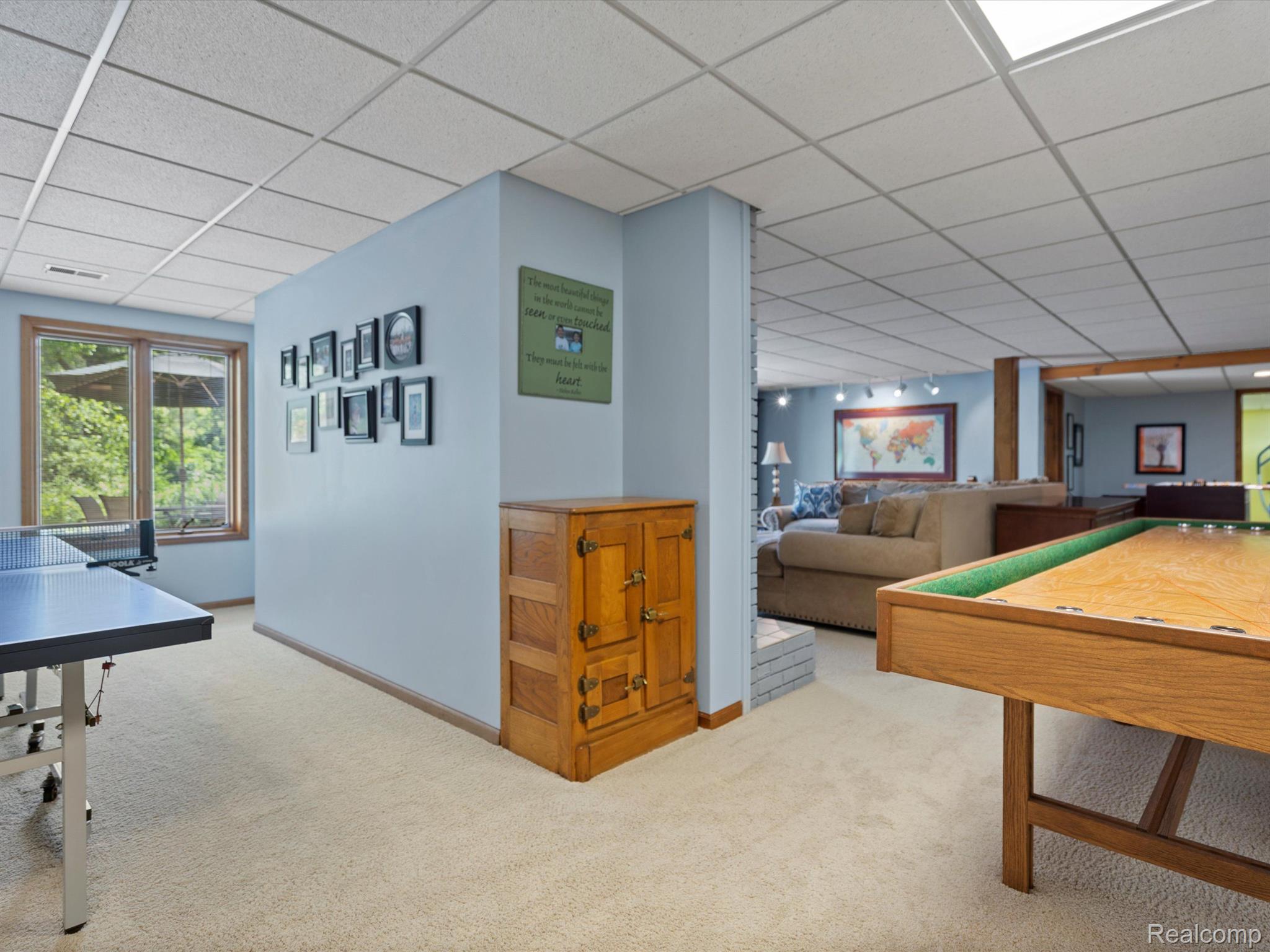 1071 WOODBRIDGE Lane