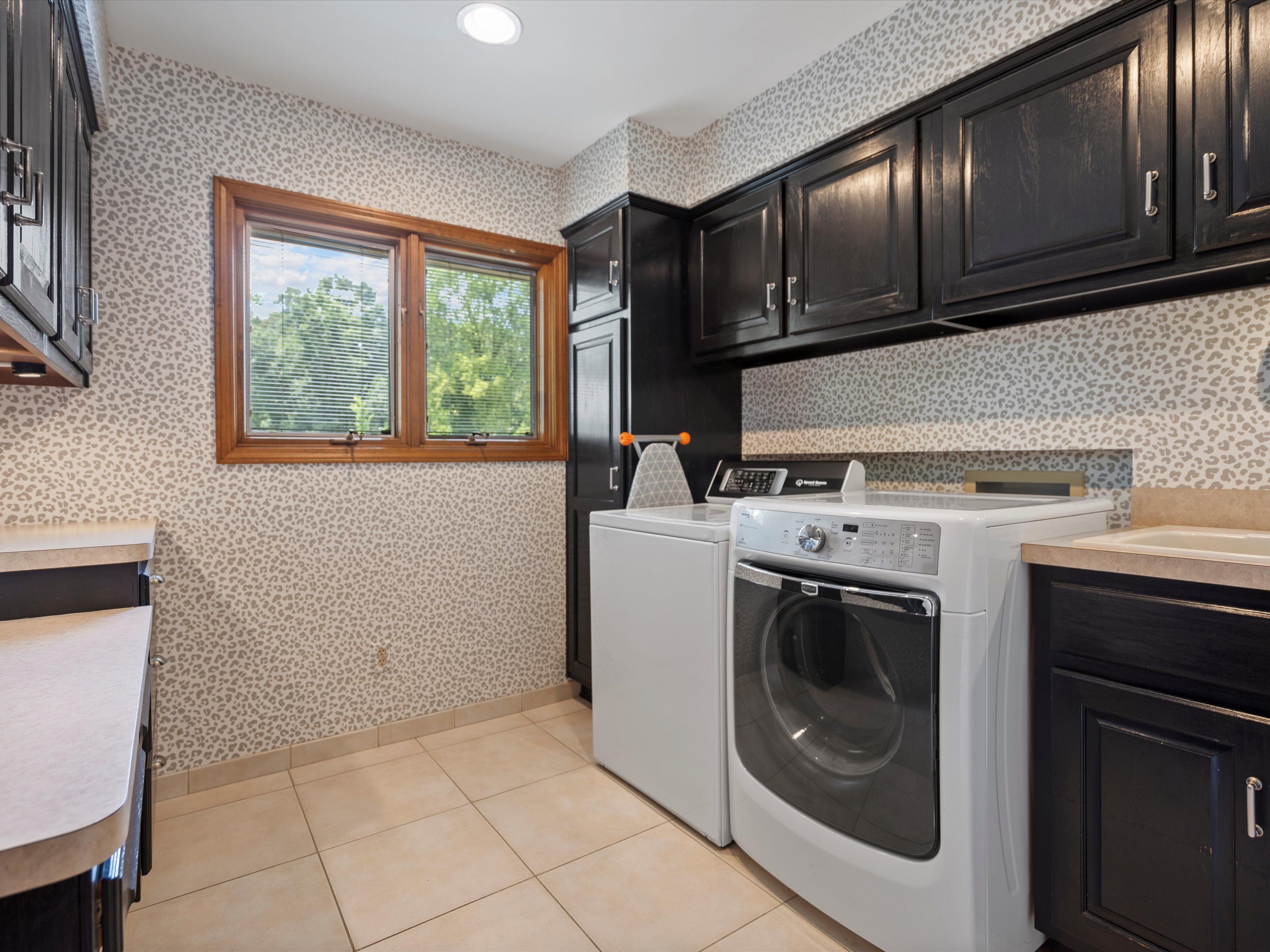 1071 WOODBRIDGE Lane