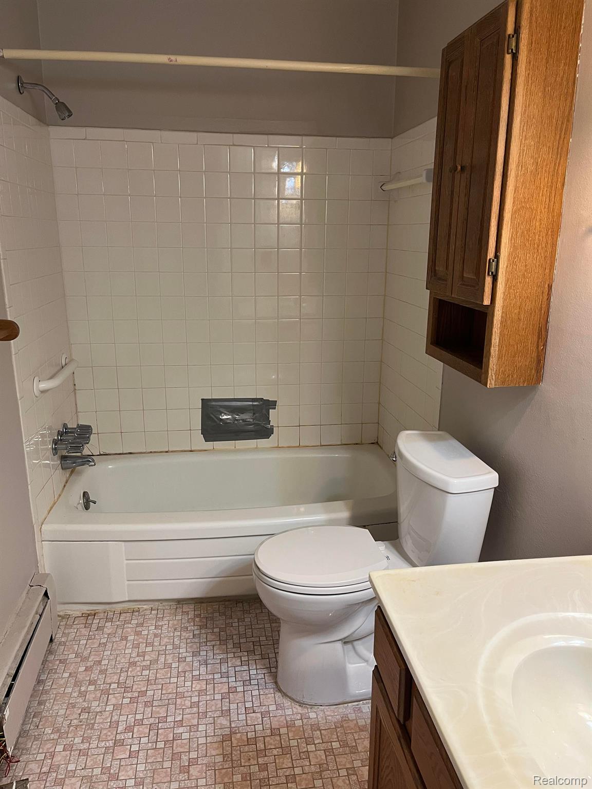 803 PLATE Street 208