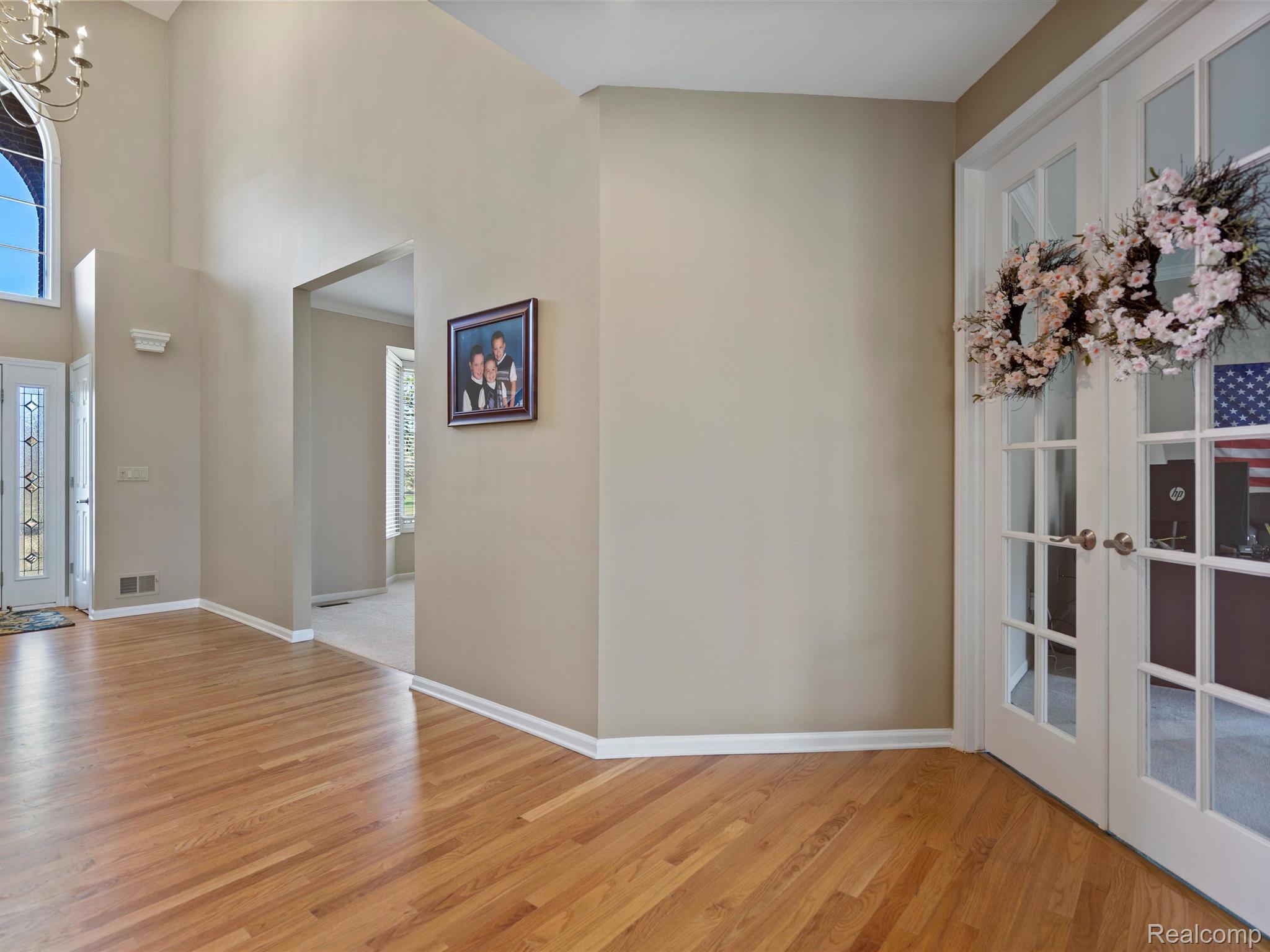 3891 WHITE TAIL Drive