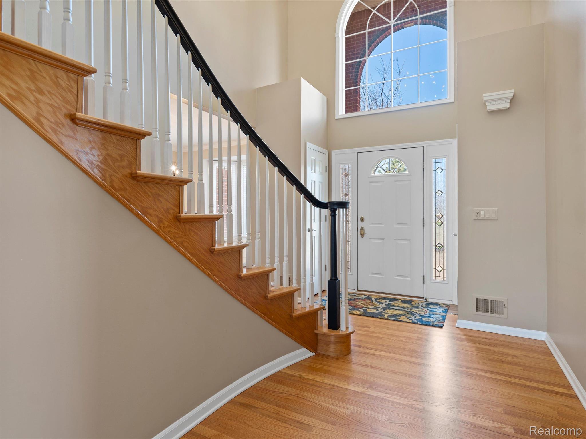 3891 WHITE TAIL Drive