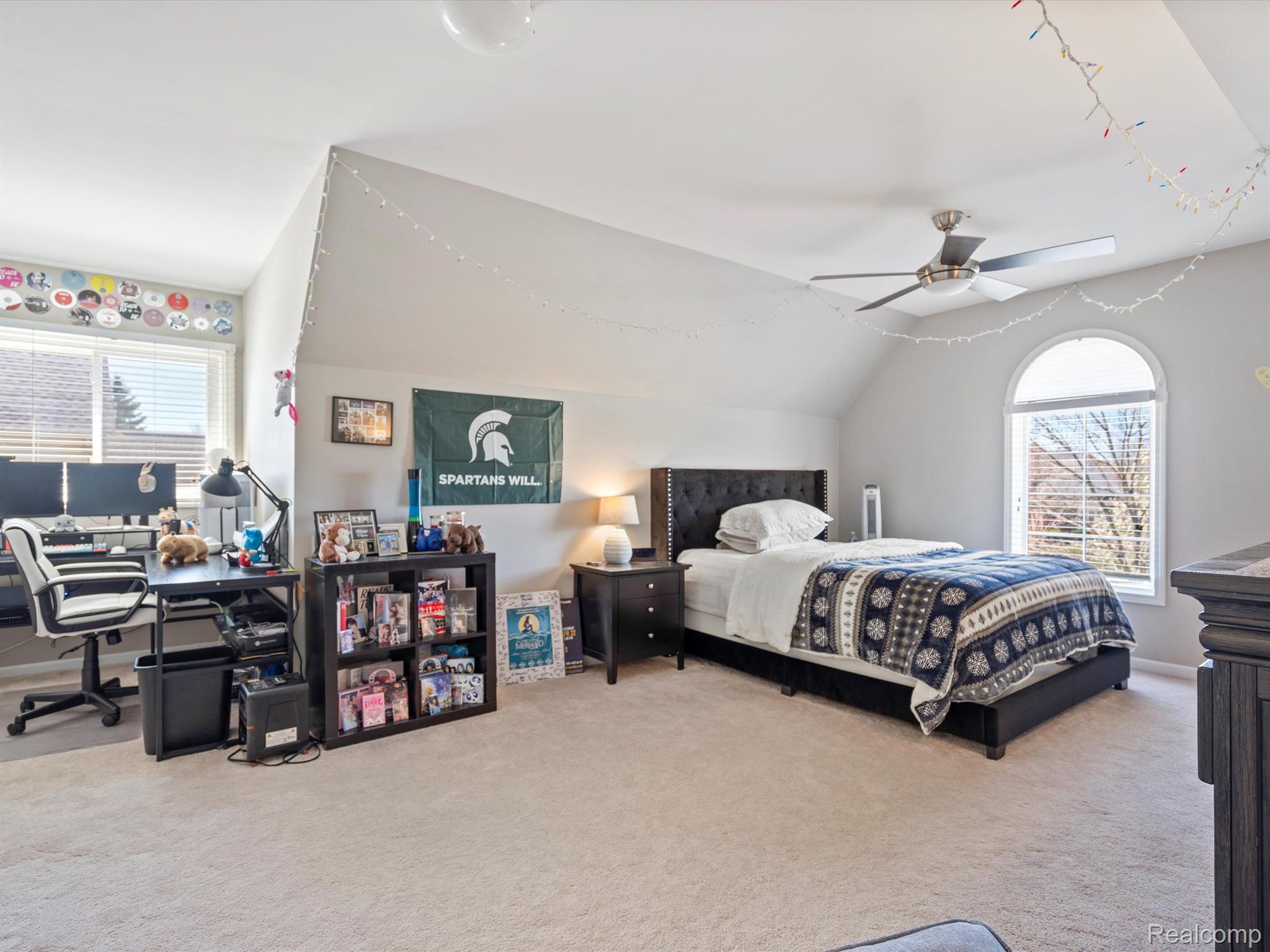 3891 WHITE TAIL Drive