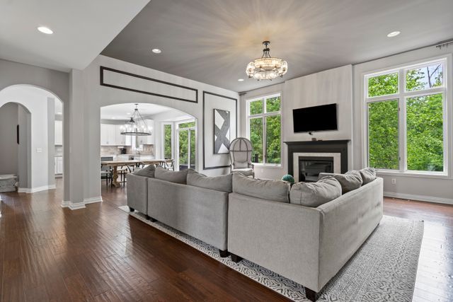 3322 ROYAL BERKSHIRE Lane