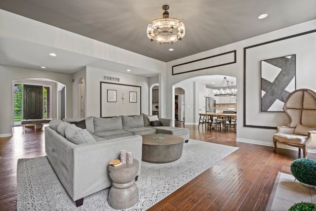 3322 ROYAL BERKSHIRE Lane
