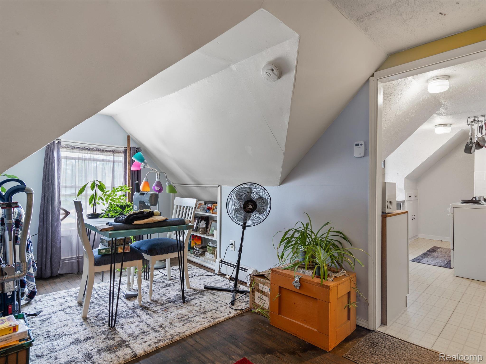 2581 AUBURN Road