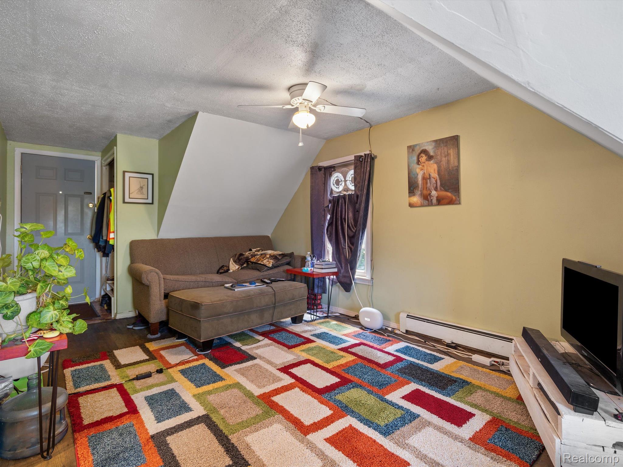 2581 AUBURN Road