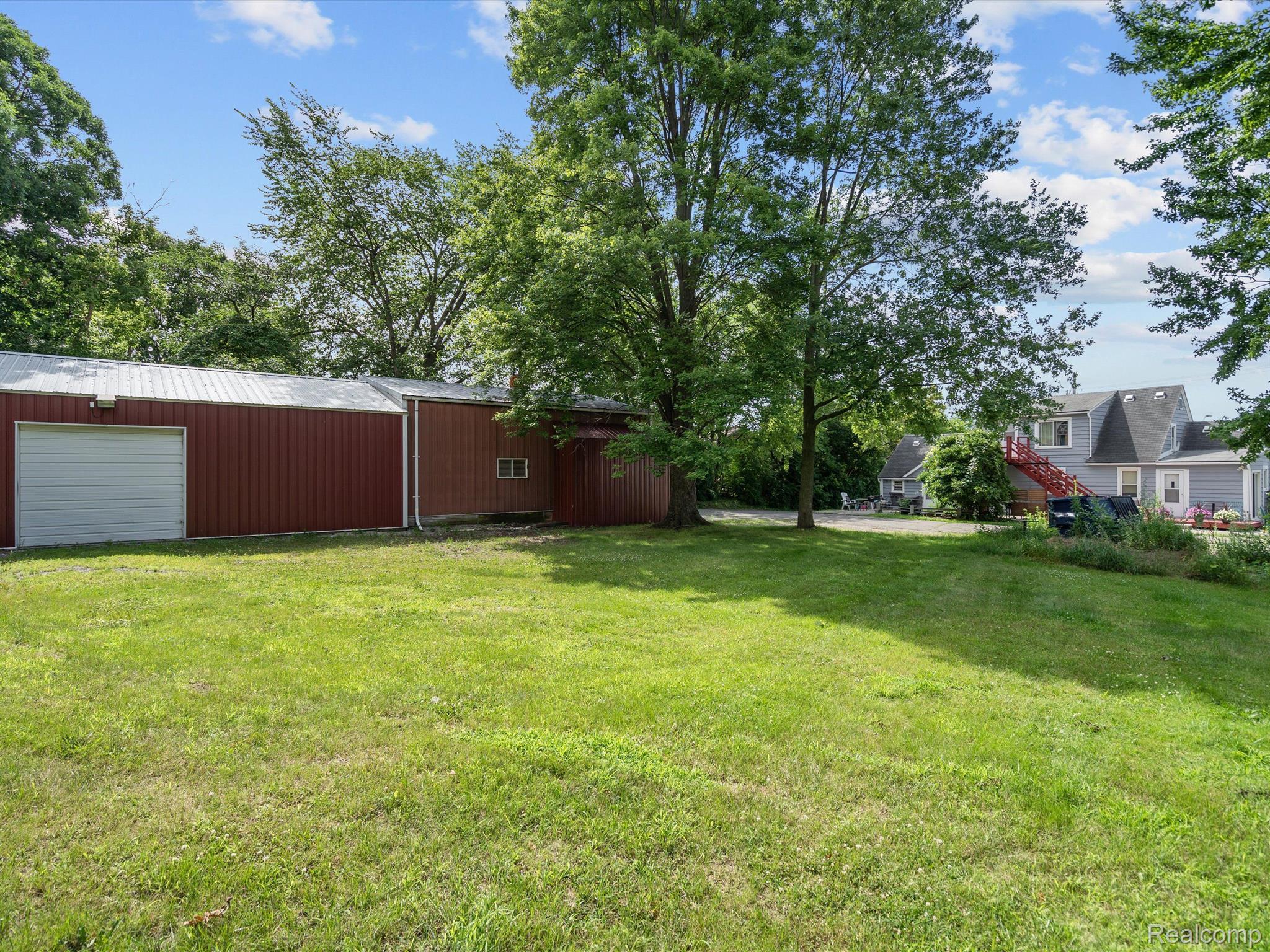 2581 AUBURN Road