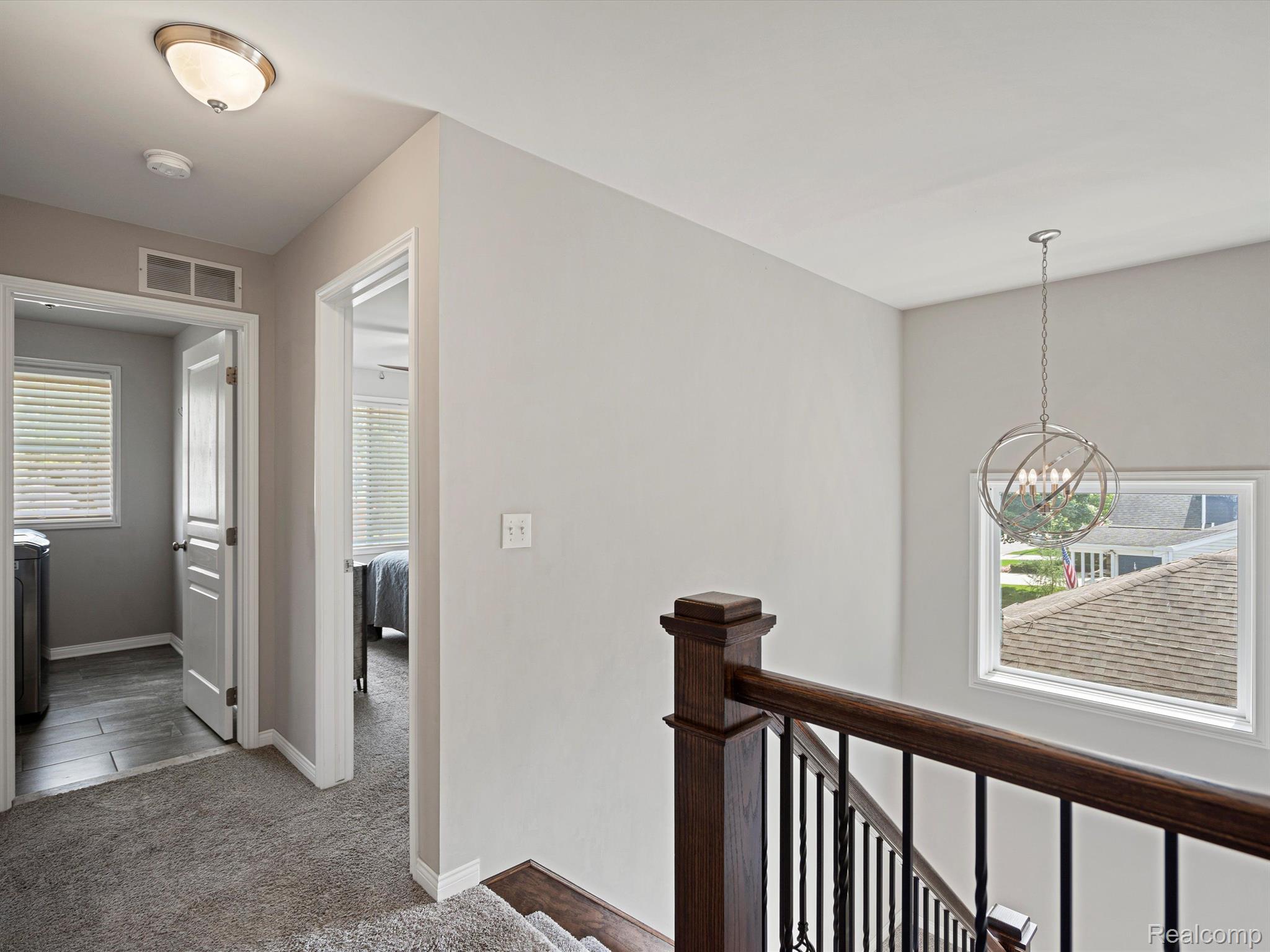833 MILLER Avenue