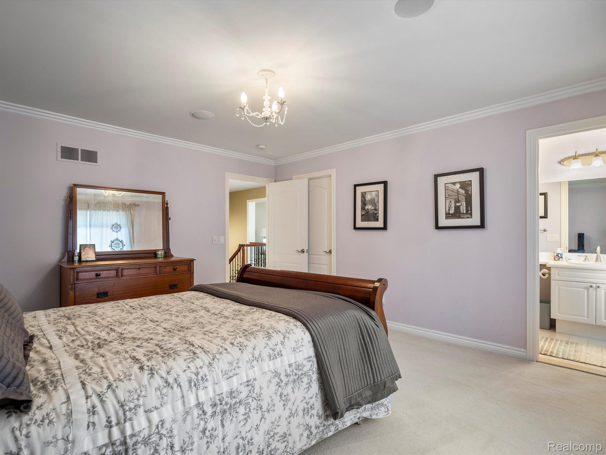 2942 CROFTSHIRE