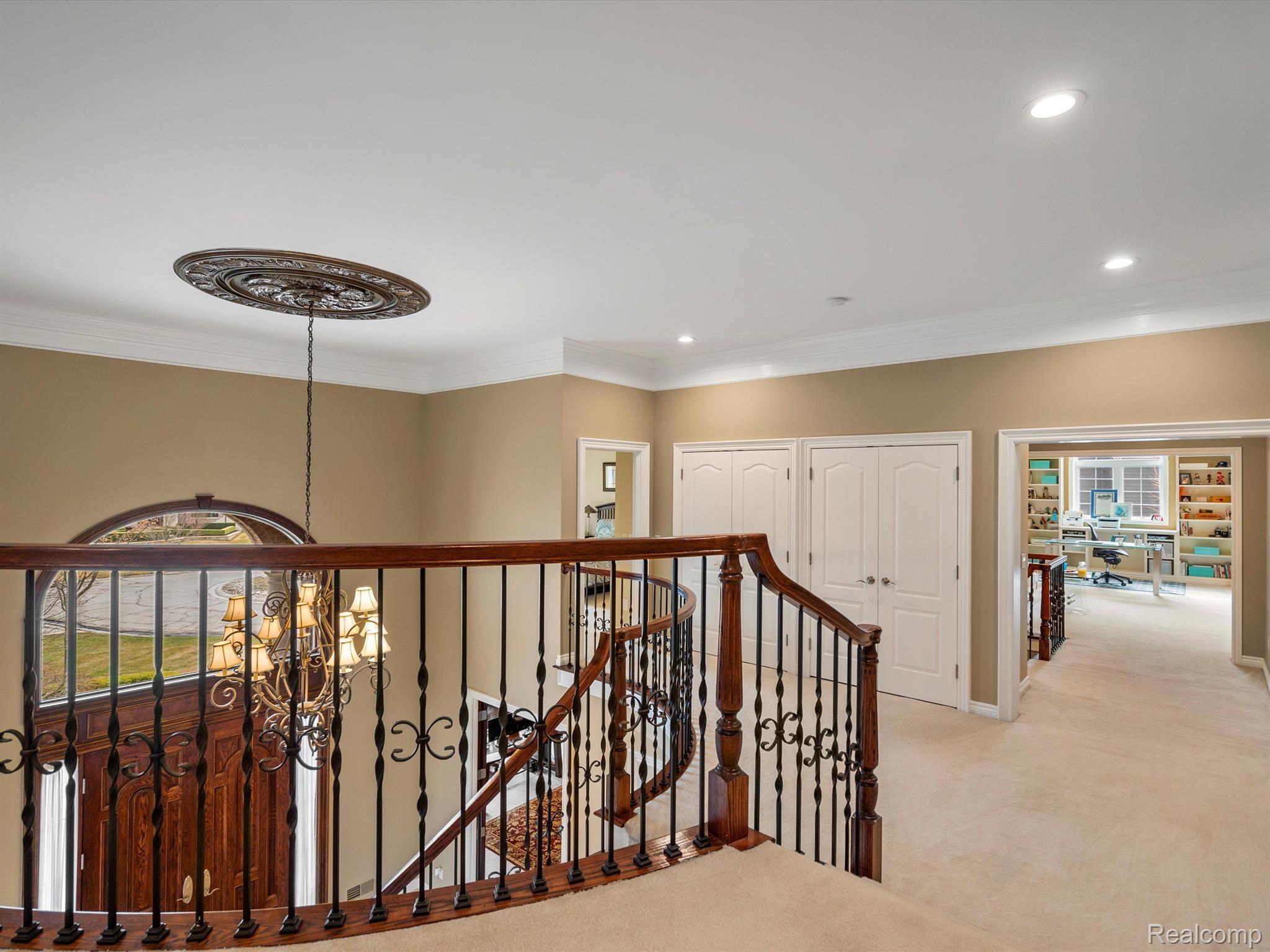 2942 CROFTSHIRE