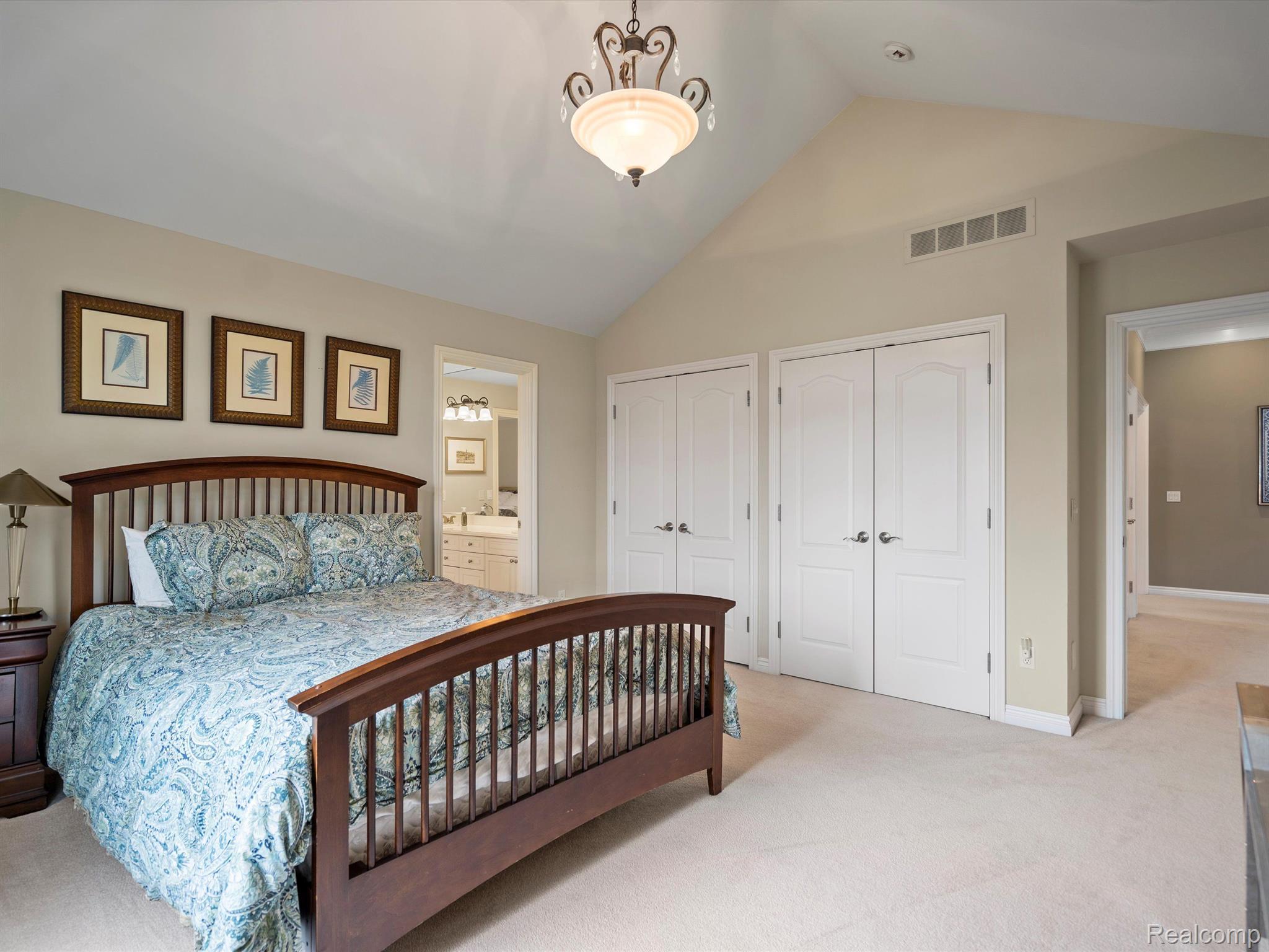 2942 CROFTSHIRE