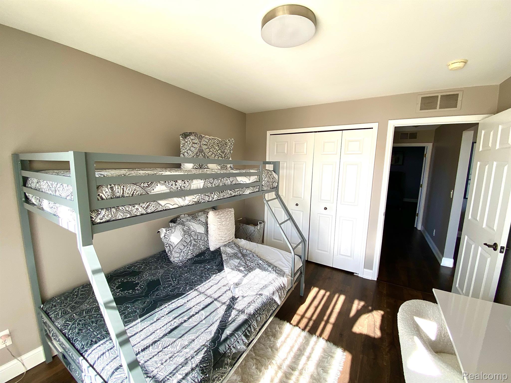 5309 BROOKEMONTE Circle