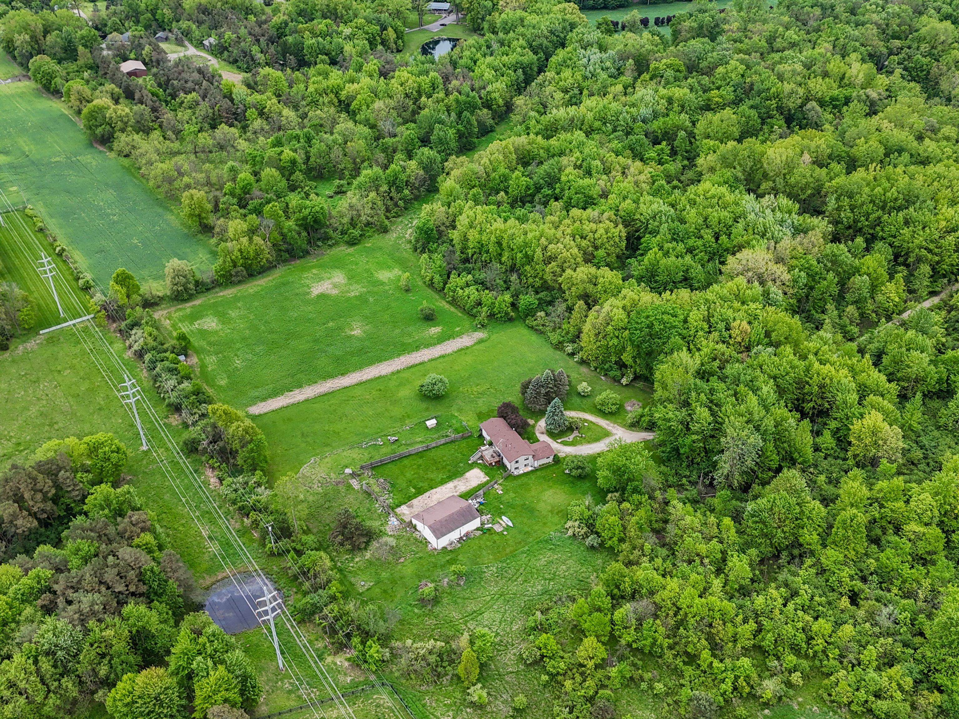 2250 PETERS Road