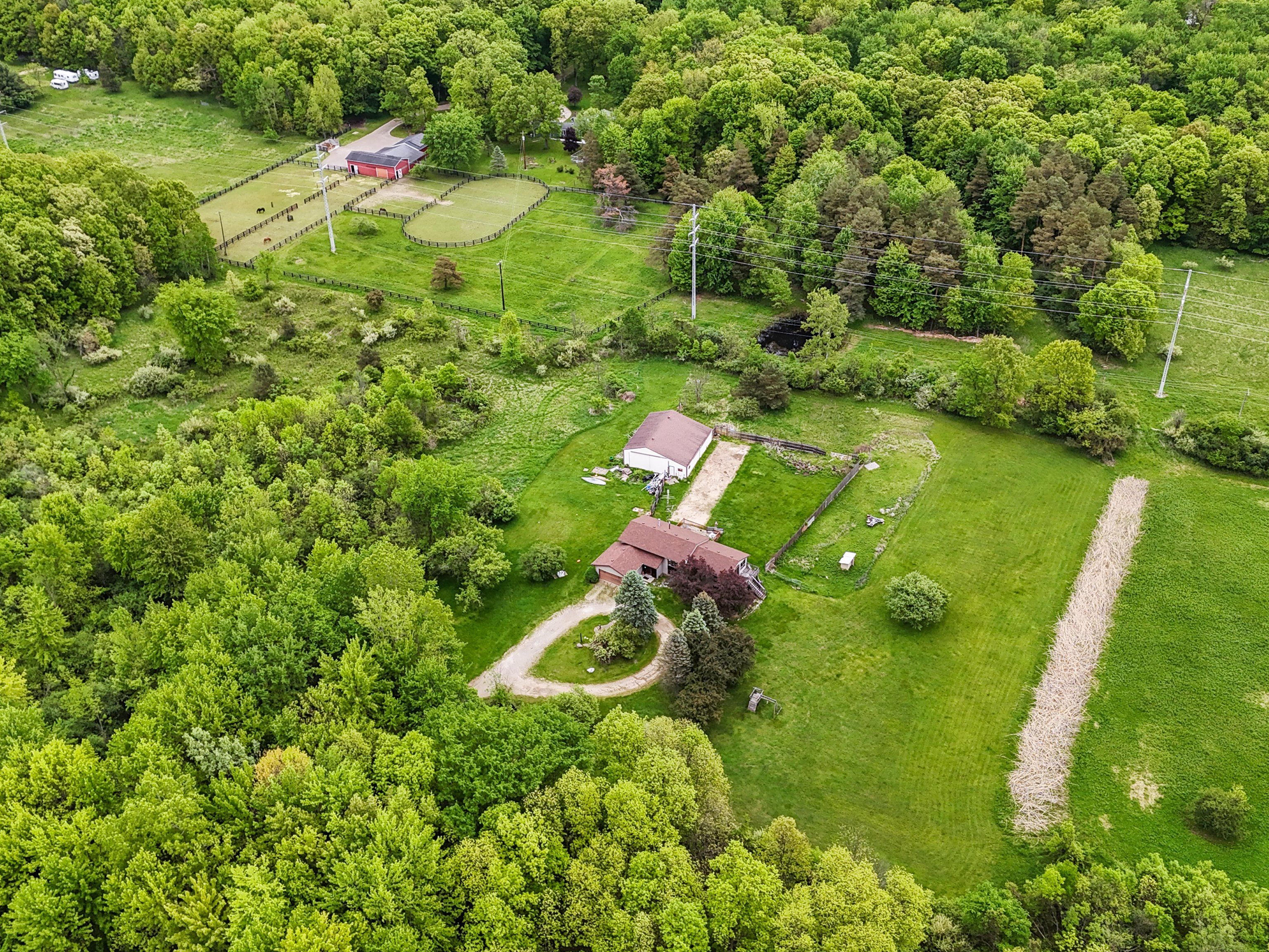2250 PETERS Road