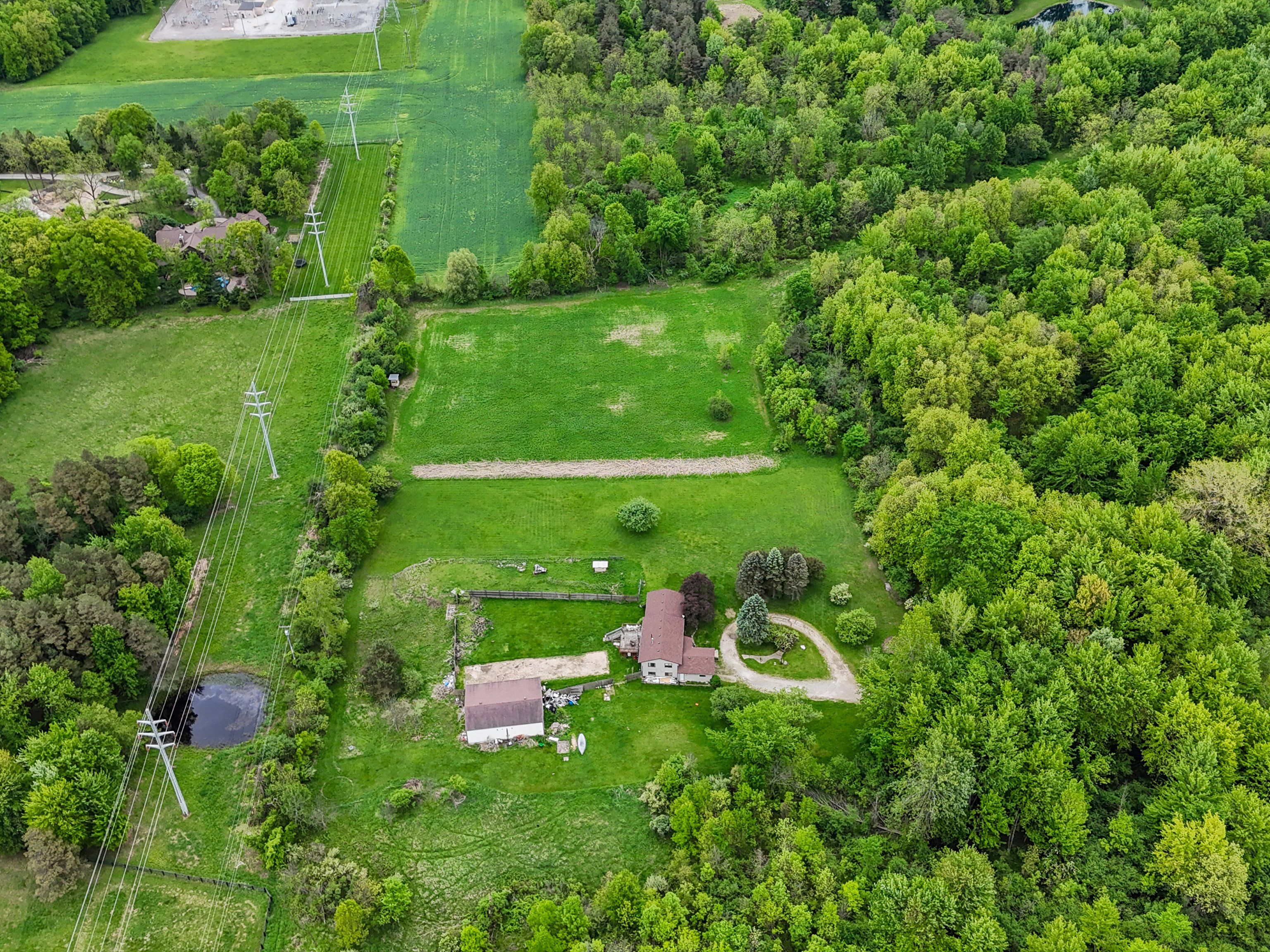 2250 PETERS Road