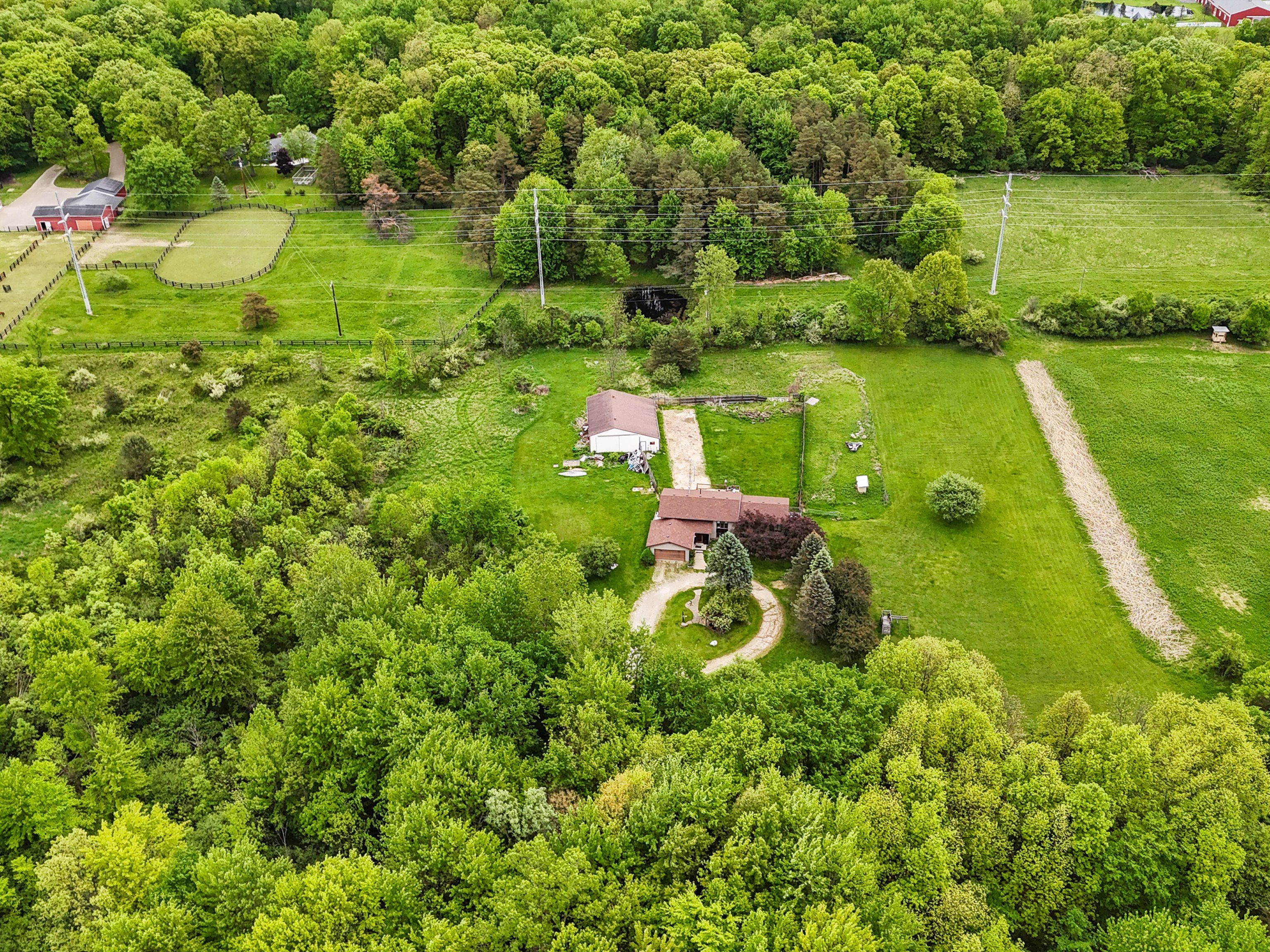 2250 PETERS Road
