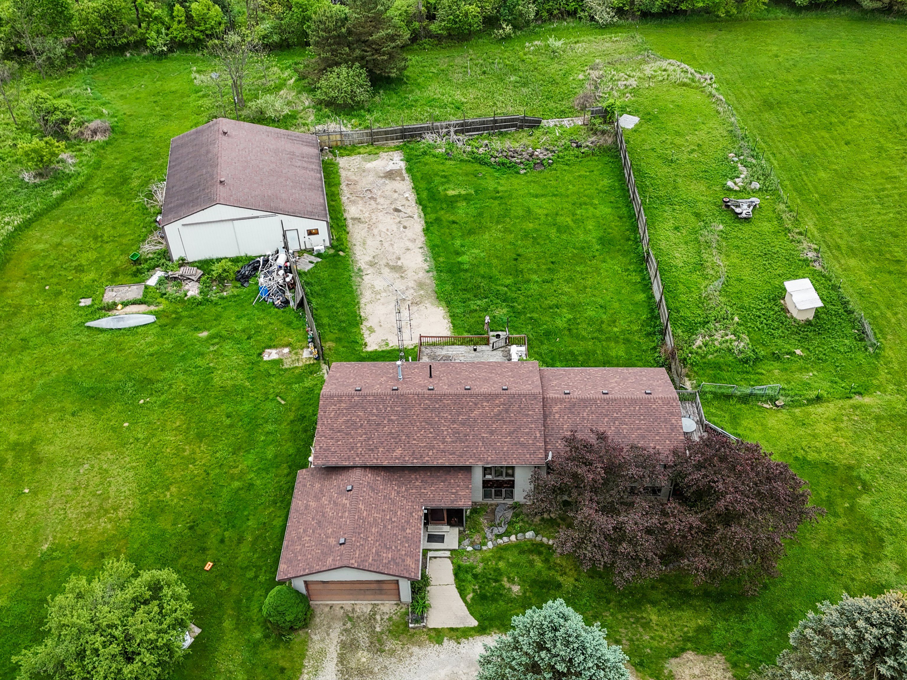 2250 PETERS Road