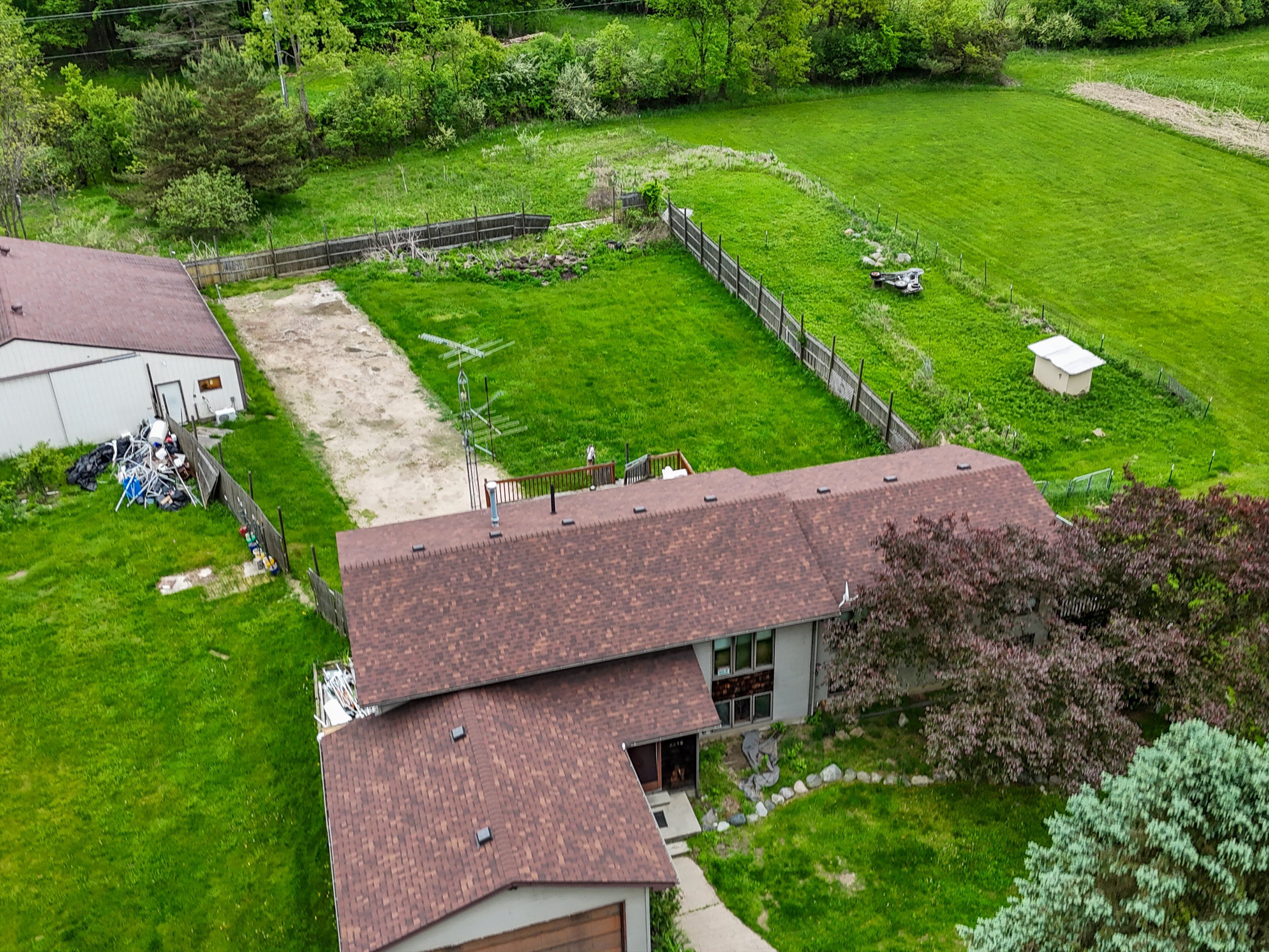 2250 PETERS Road