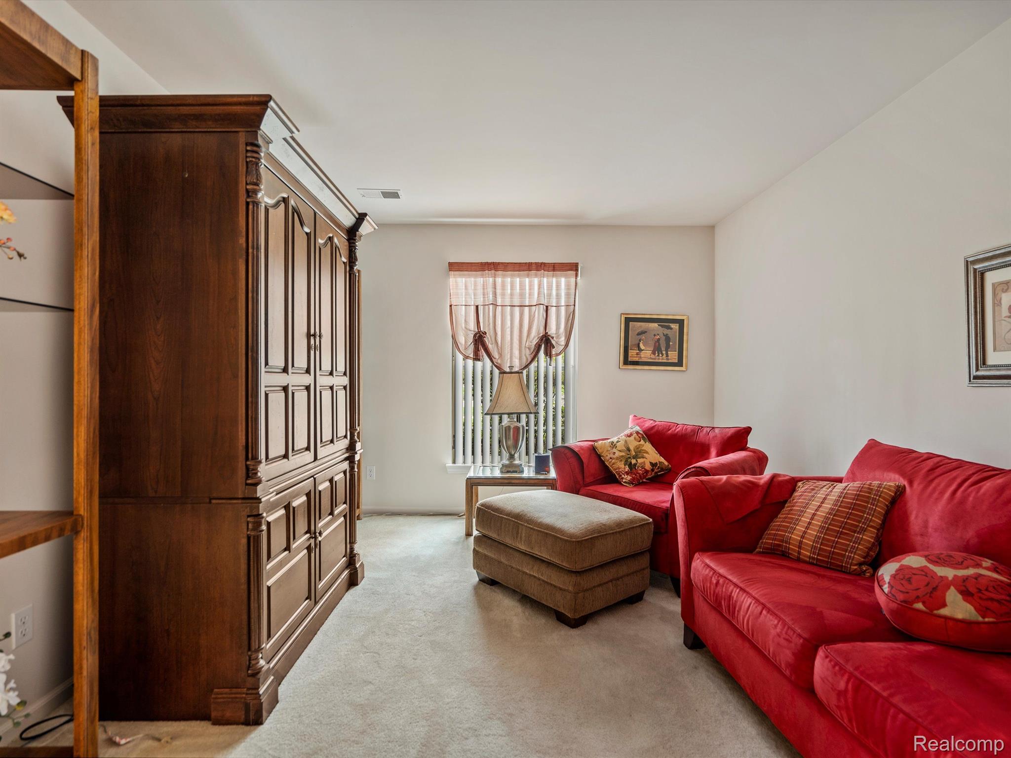 5289 BROOKEMONTE Circle