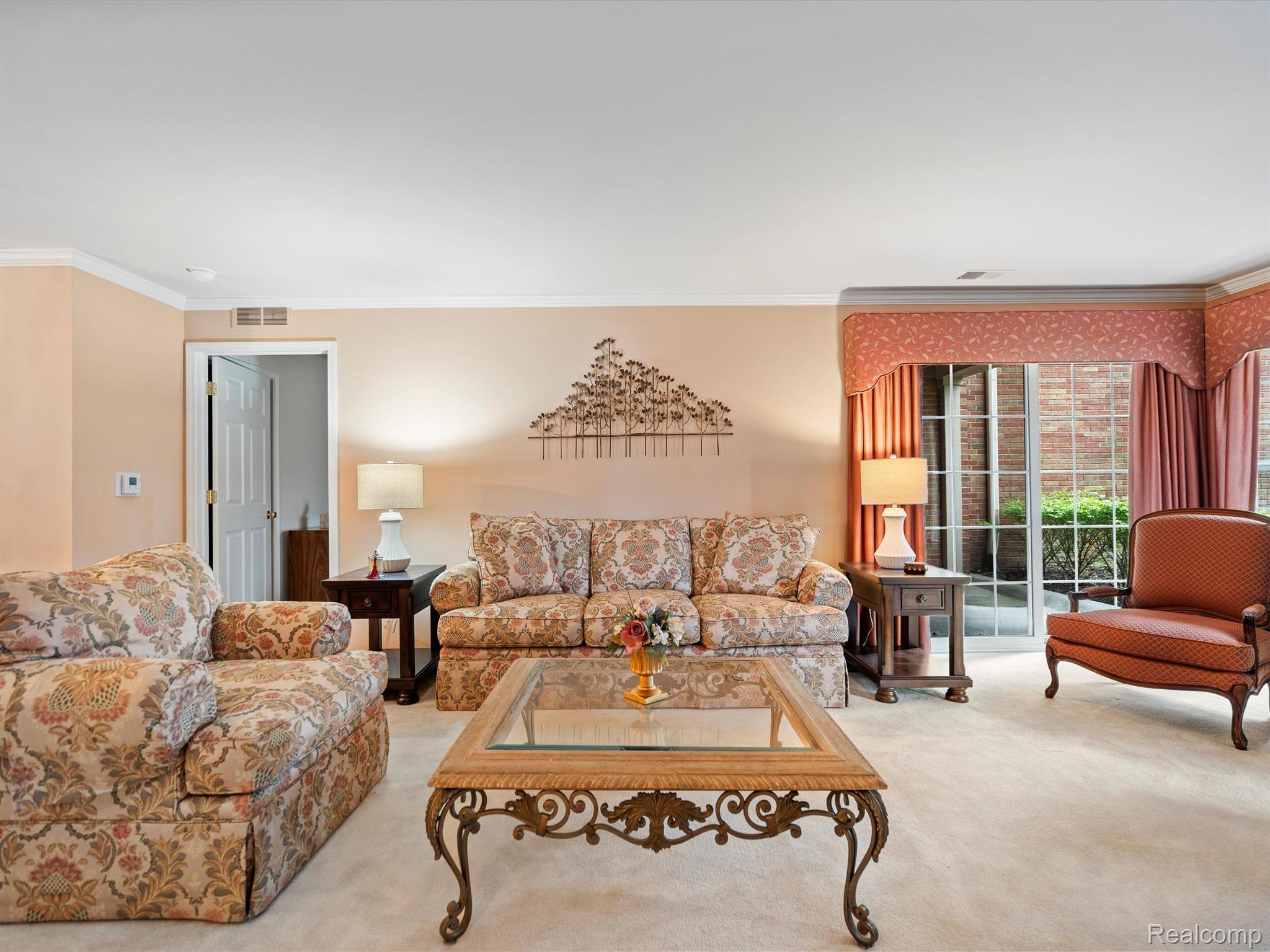 5289 BROOKEMONTE Circle
