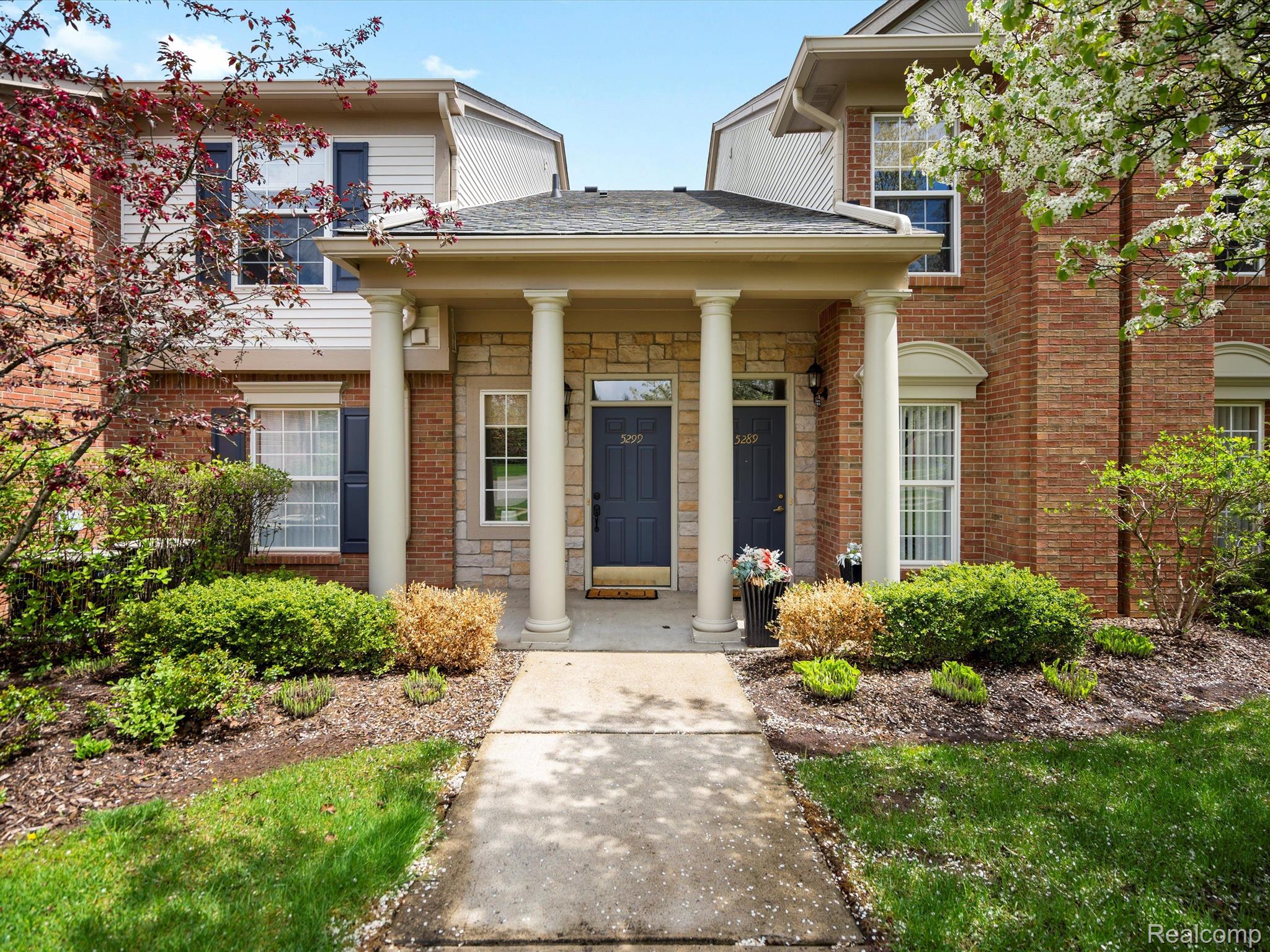 5289 BROOKEMONTE Circle